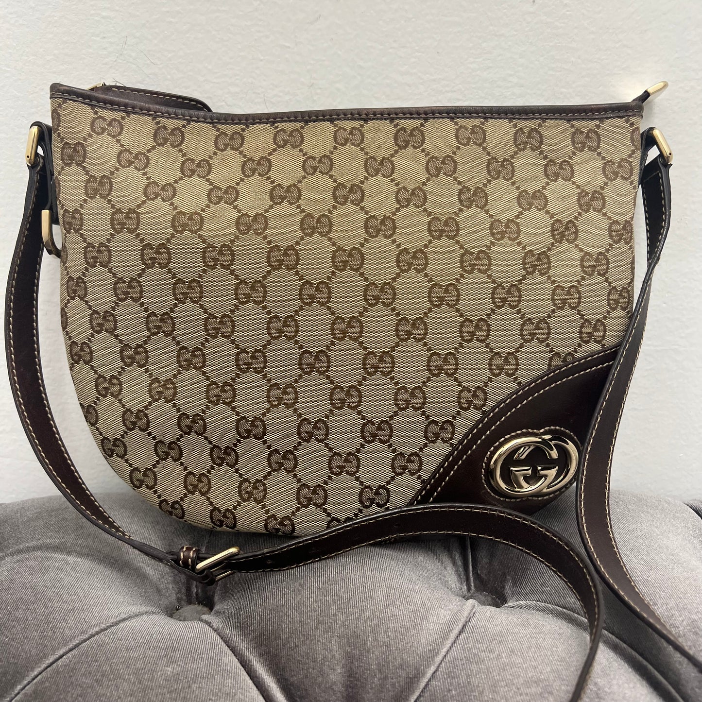 Gucci Medium New Britt Crossbody Bag