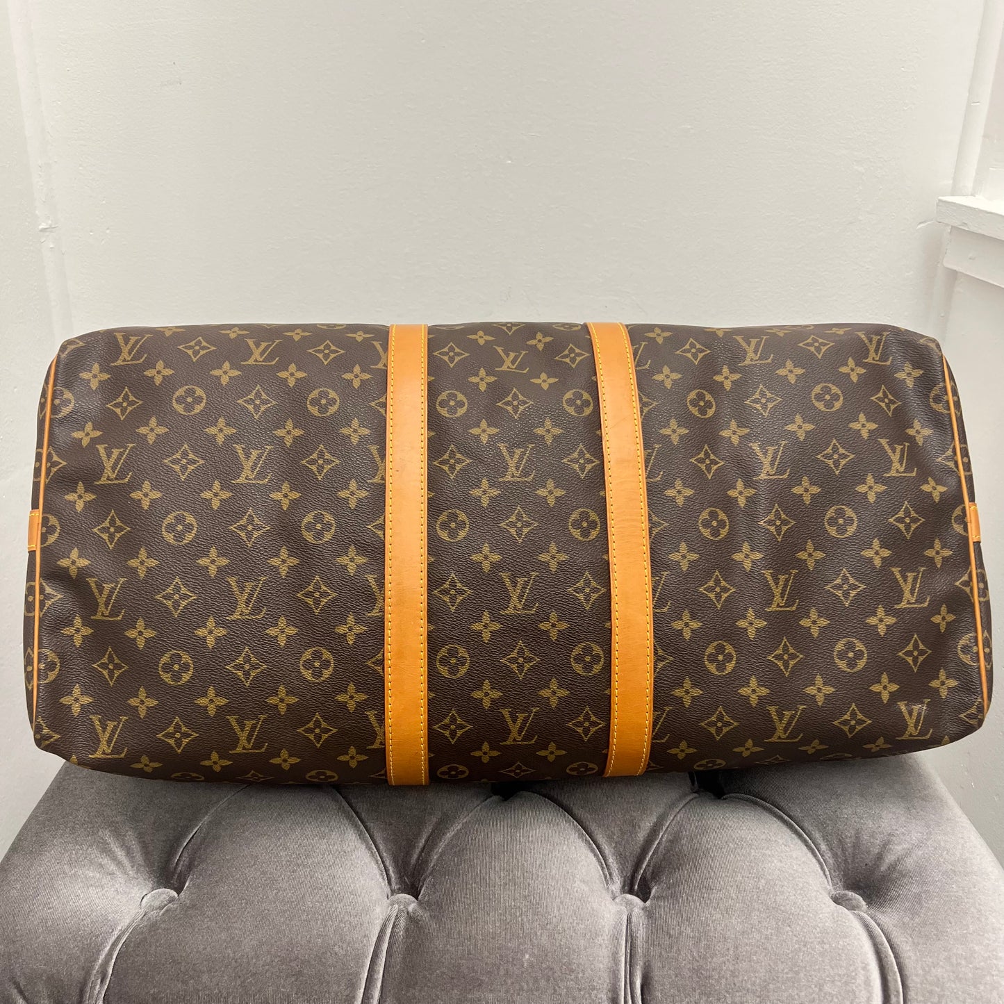 Louis Vuitton Keepall 55 Bandouliere Monogram Duffle Bag