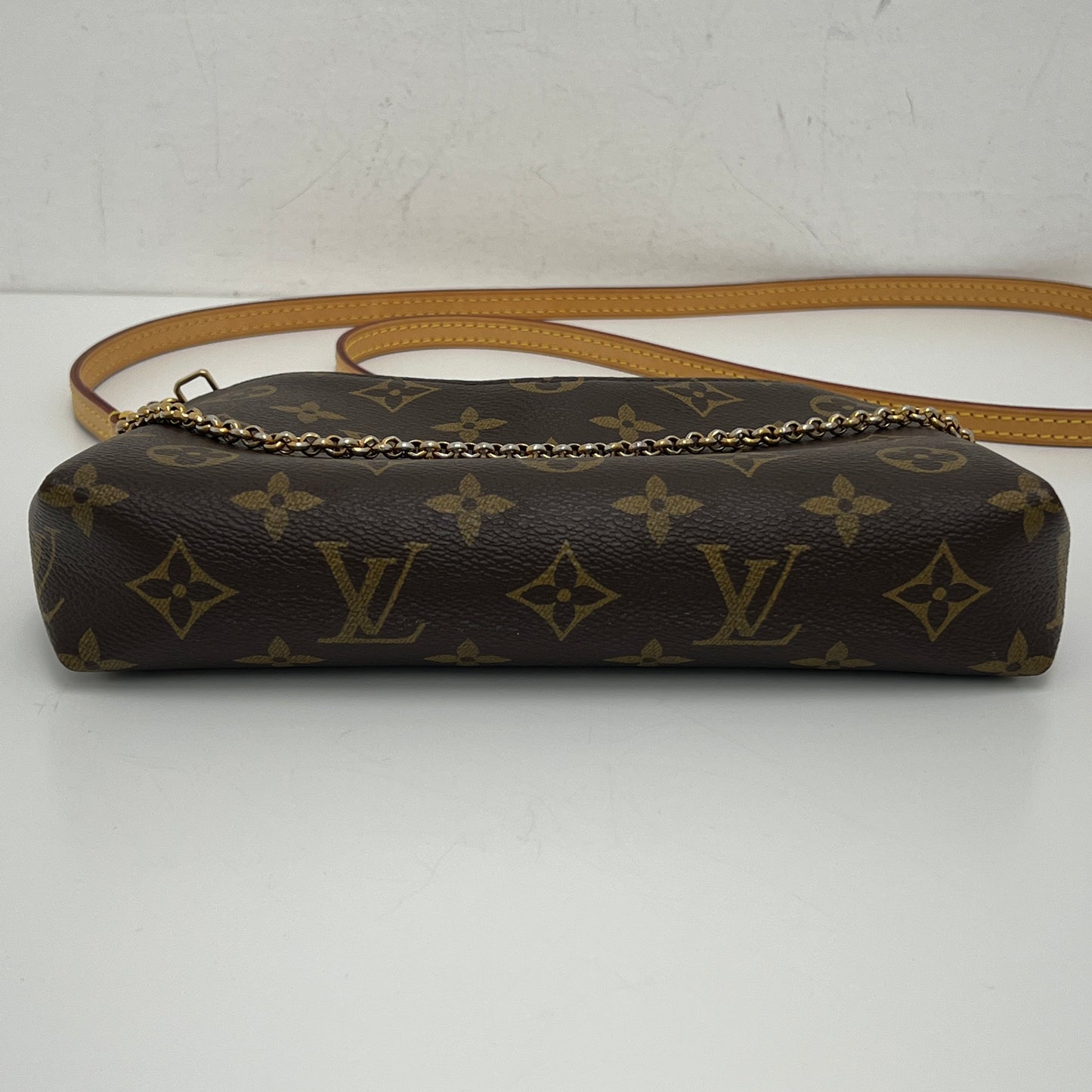 Louis Vuitton Pallas Crossbody, Monogram, Red