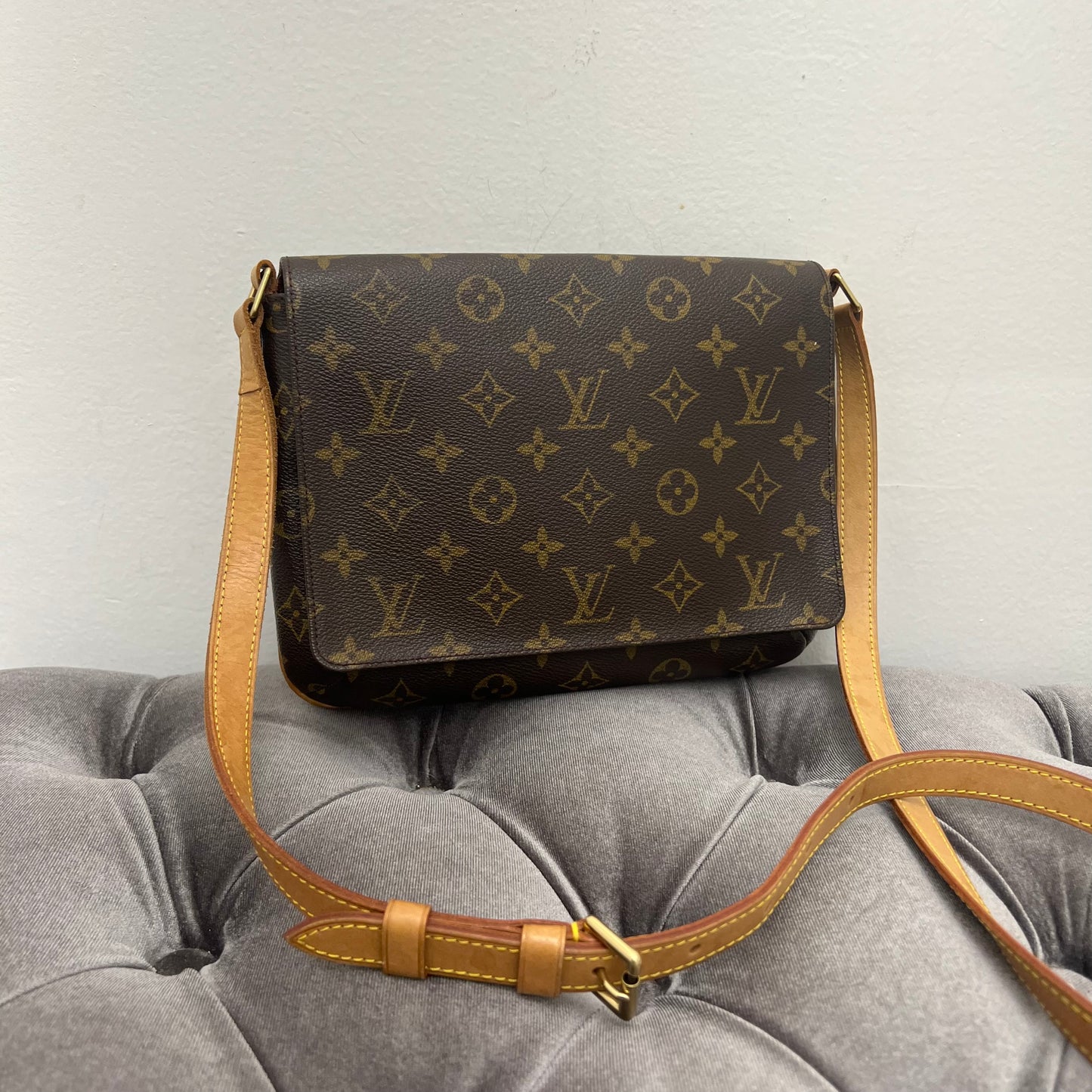 Louis Vuitton Musette Tango Long Strap