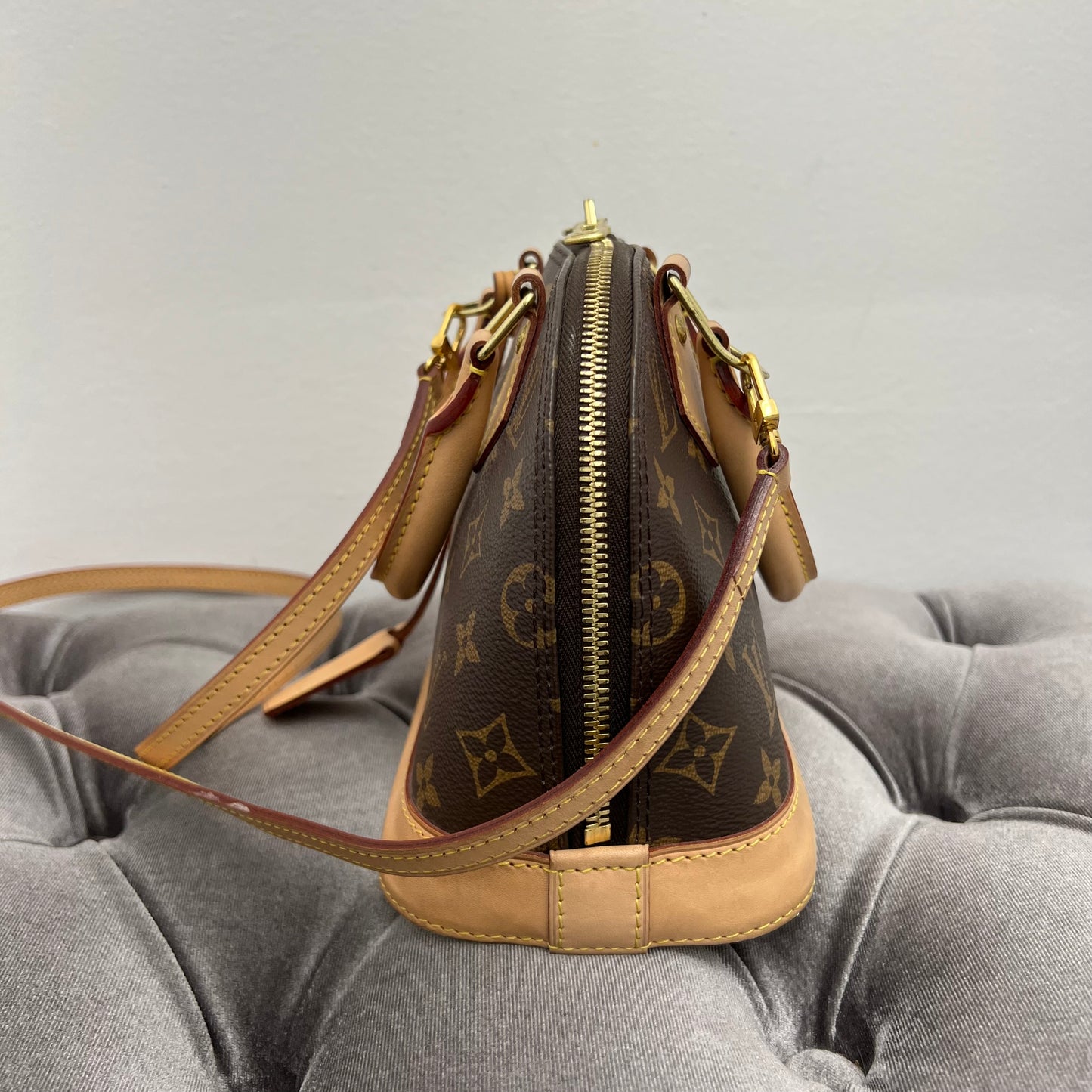 Louis Vuitton Alma BB Monogram