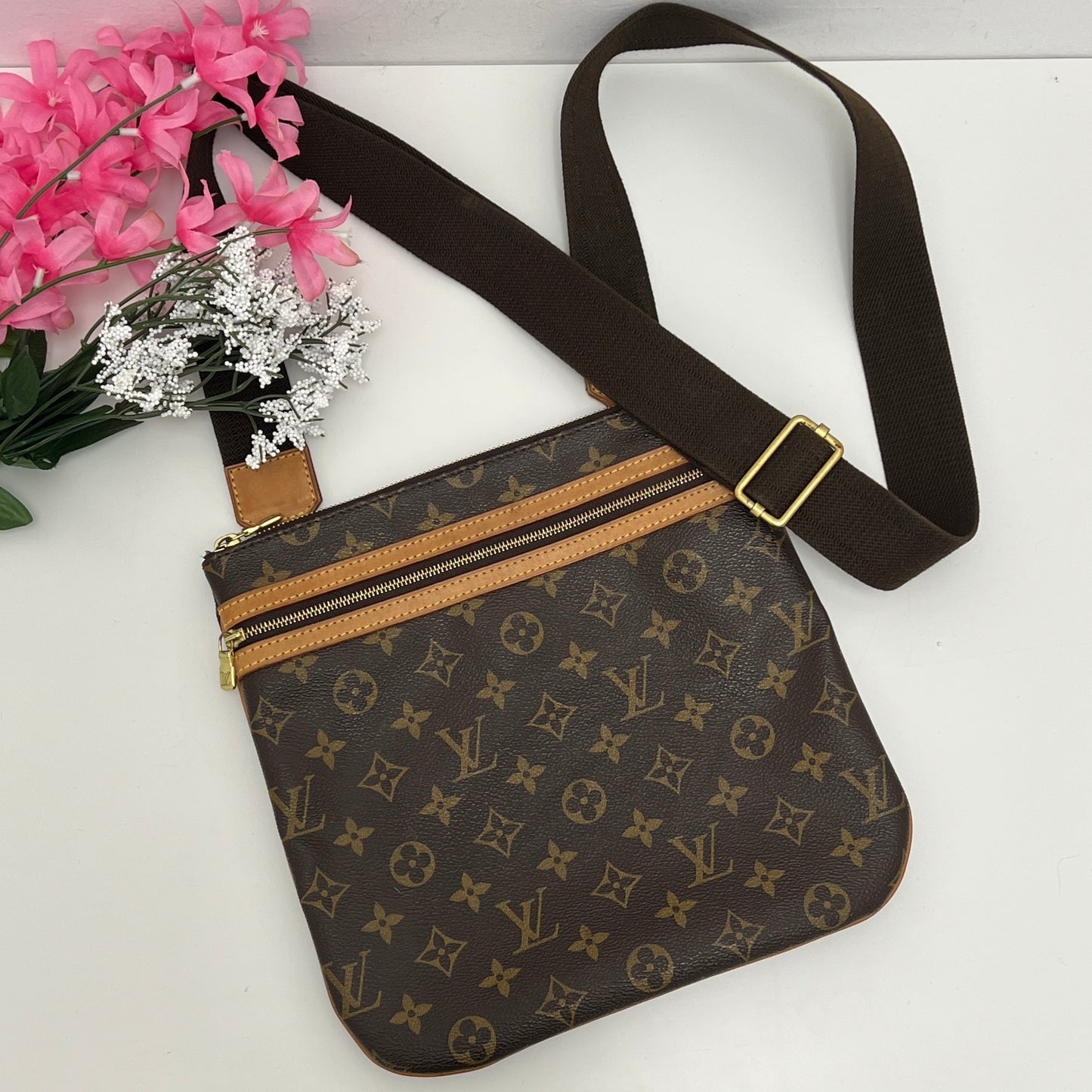 Louis Vuitton Bosphore Pochette Crossbody, Monogram