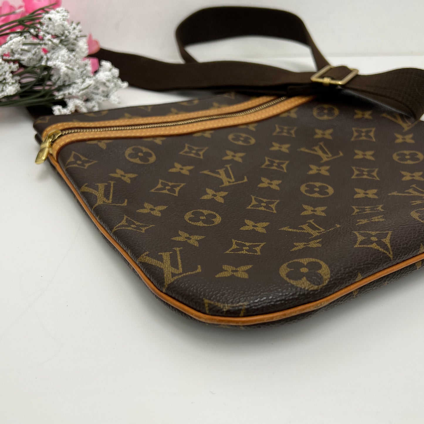 Louis Vuitton Bosphore Pochette Crossbody, Monogram