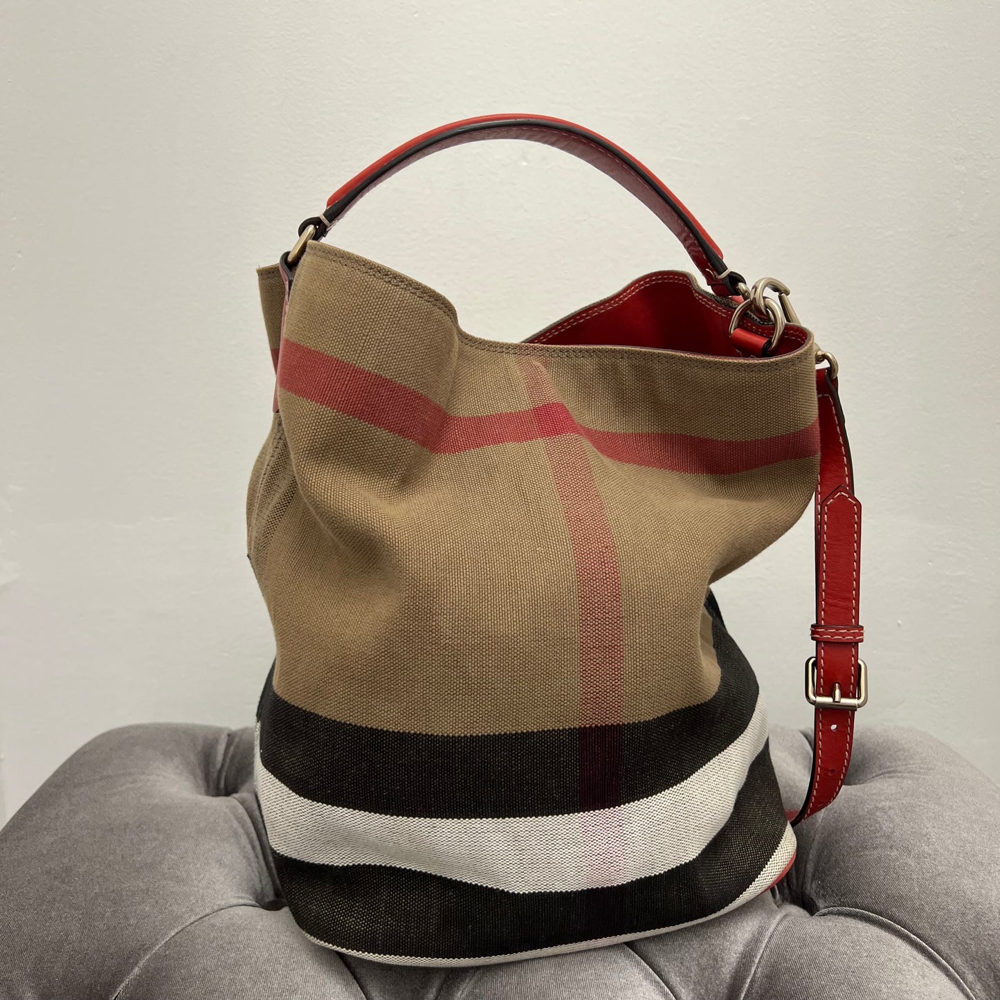 Burberry Medium Susanna Hobo Bucket