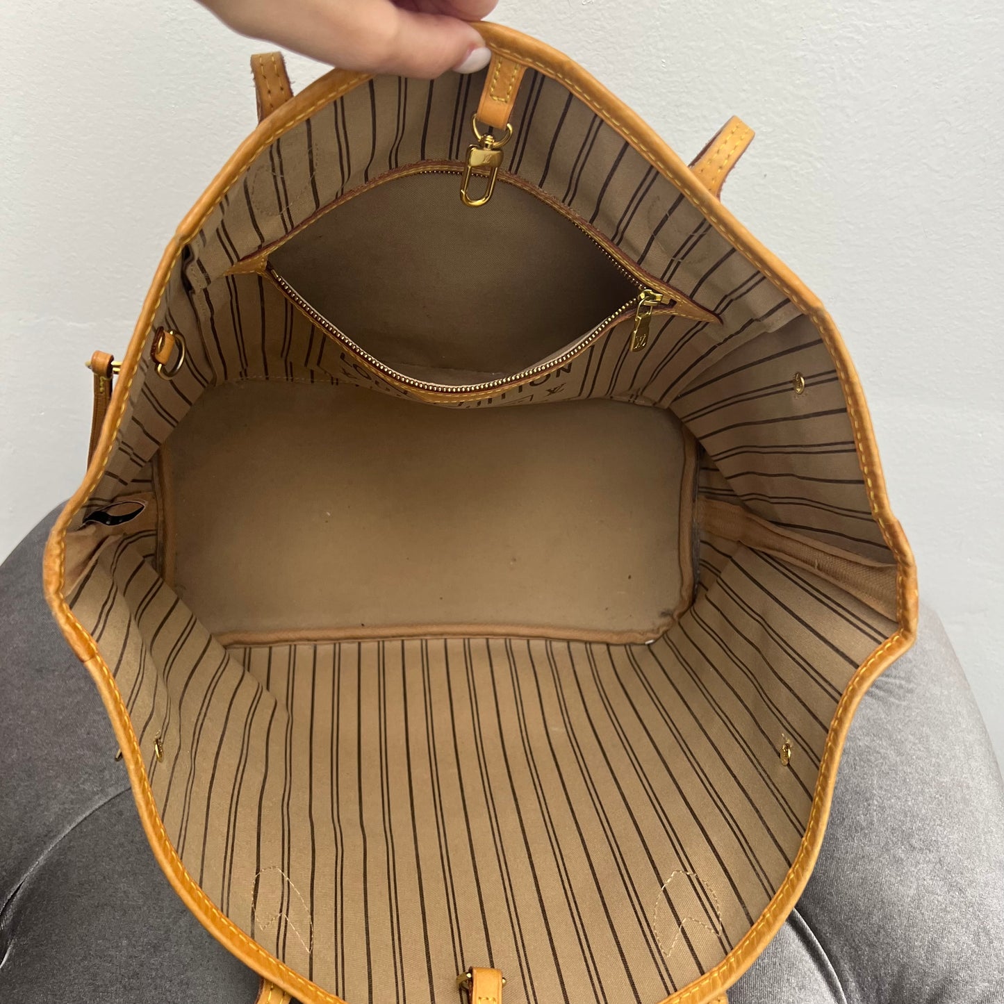Louis Vuitton Neverfull MM Monogram