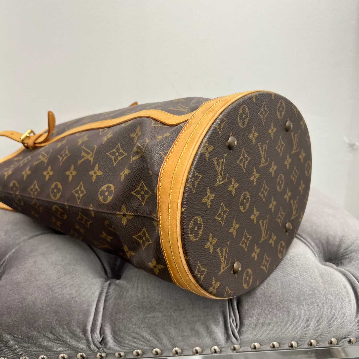Louis Vuitton Bucket Bag Monogram