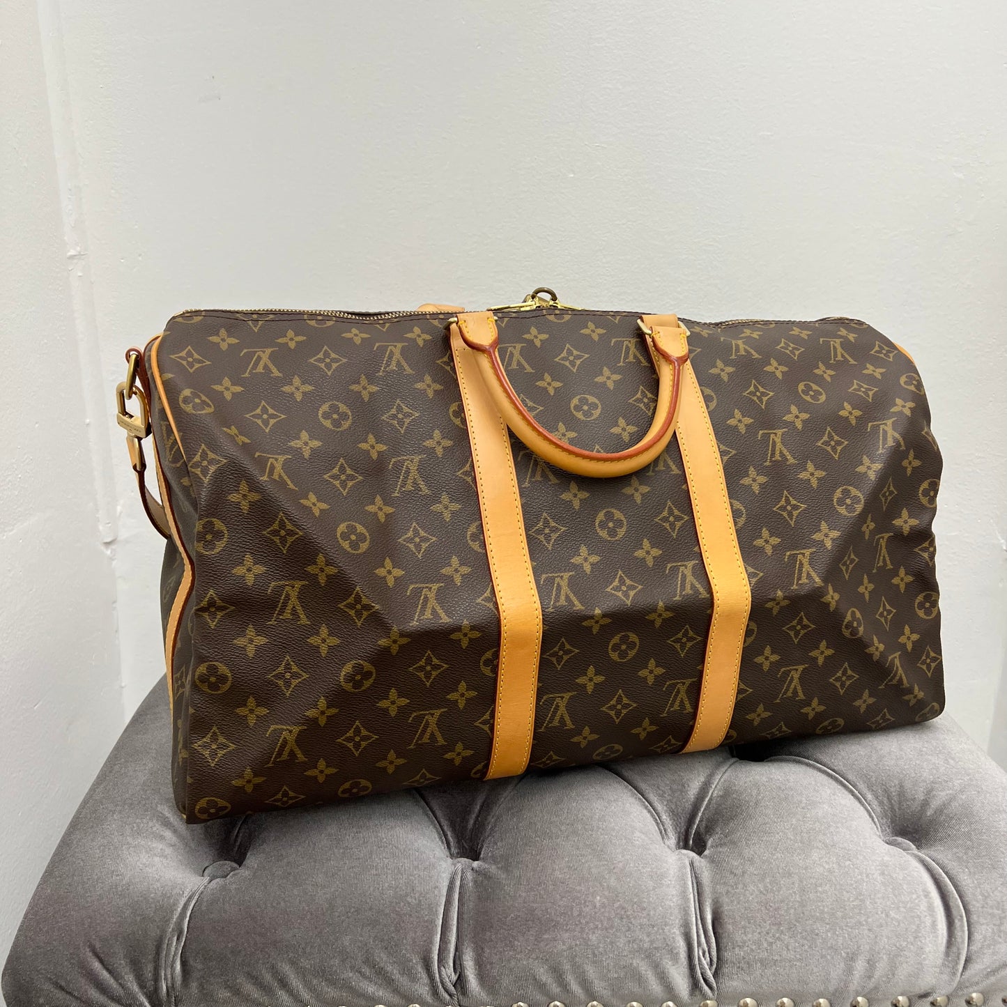 Louis Vuitton Monogram Keepall 50 Bandouliere Duffle Bag