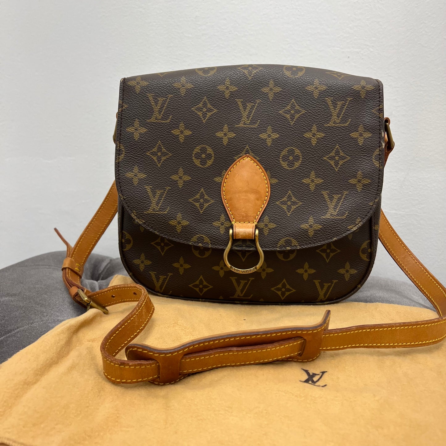 Louis Vuitton Saint Cloud GM