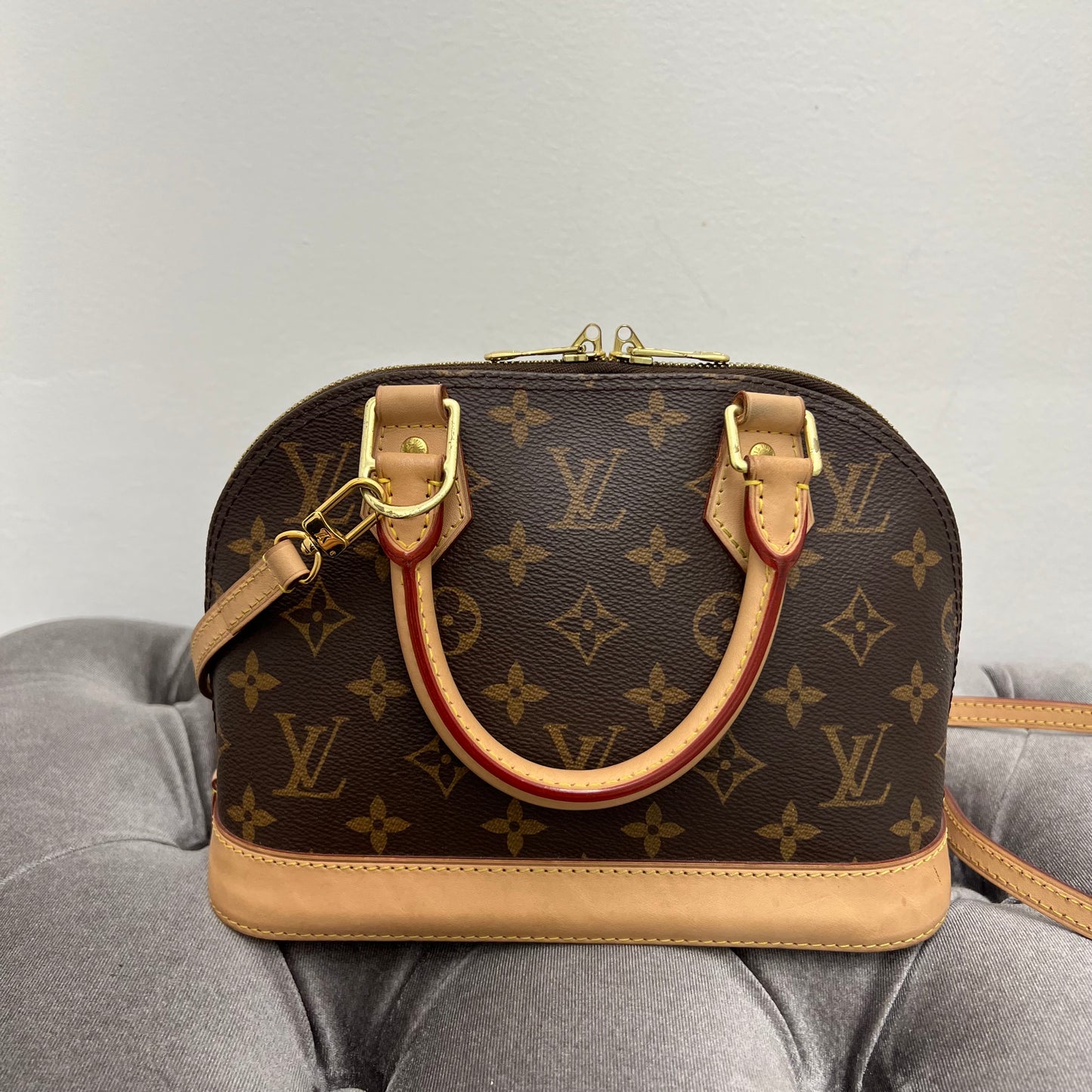 Louis Vuitton Alma BB Monogram
