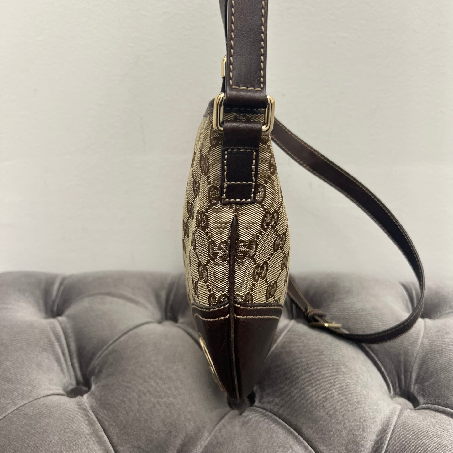 Gucci Medium New Britt Crossbody Bag