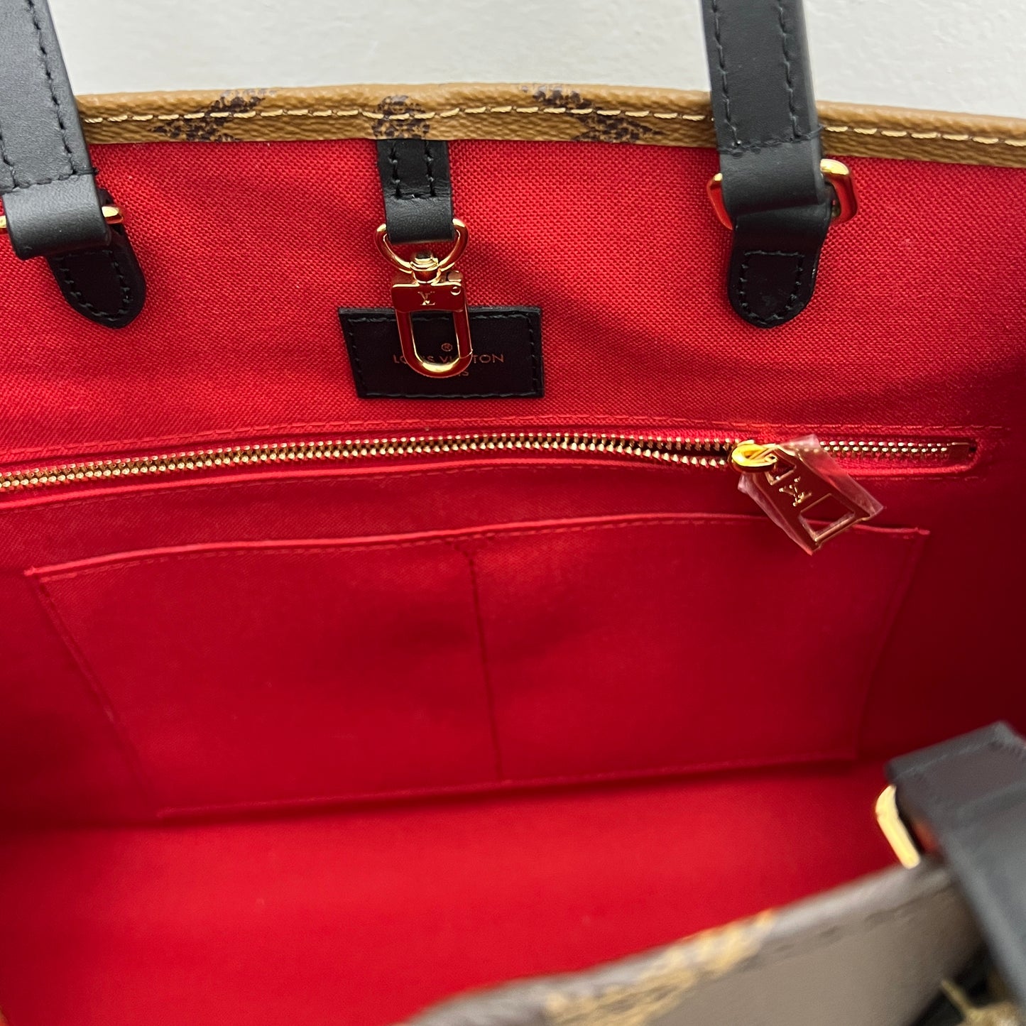 Louis Vuitton On the Go MM Monogram Reverse with Box & Dust Bag