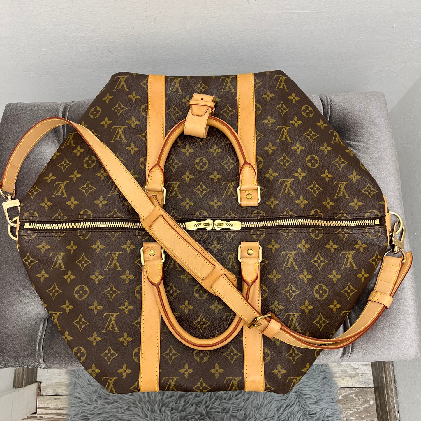 Louis Vuitton Monogram Keepall 50 Bandouliere Duffle Bag