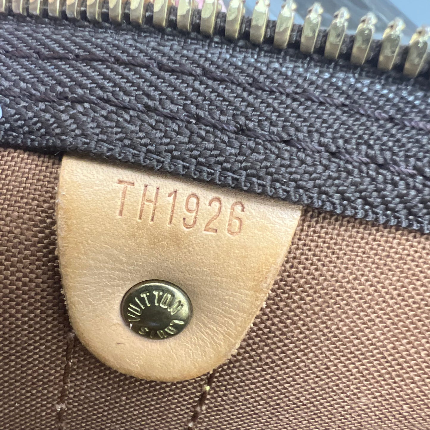 Louis Vuitton Monogram Keepall 50 Bandouliere Duffle Bag