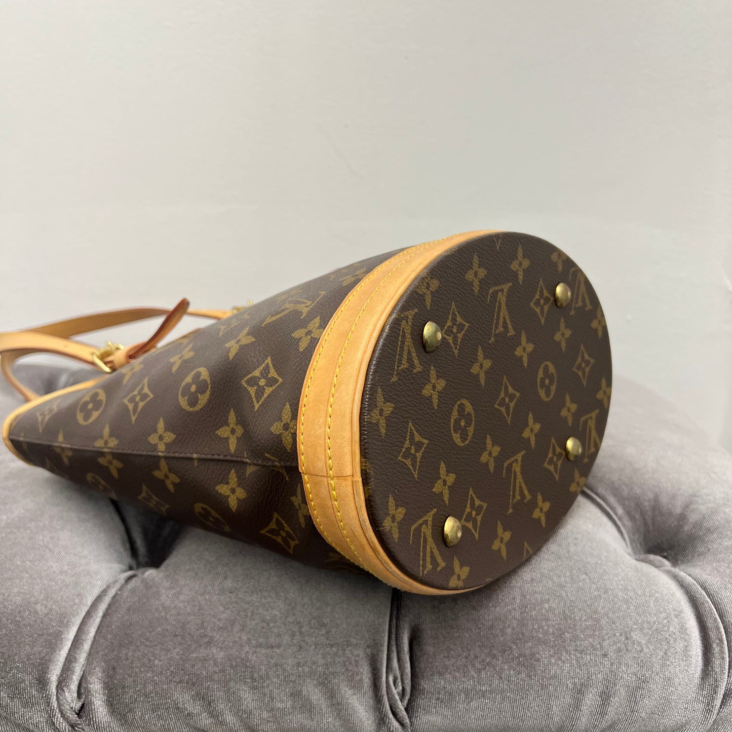 Louis Vuitton Petite Bucket Bag Monogram