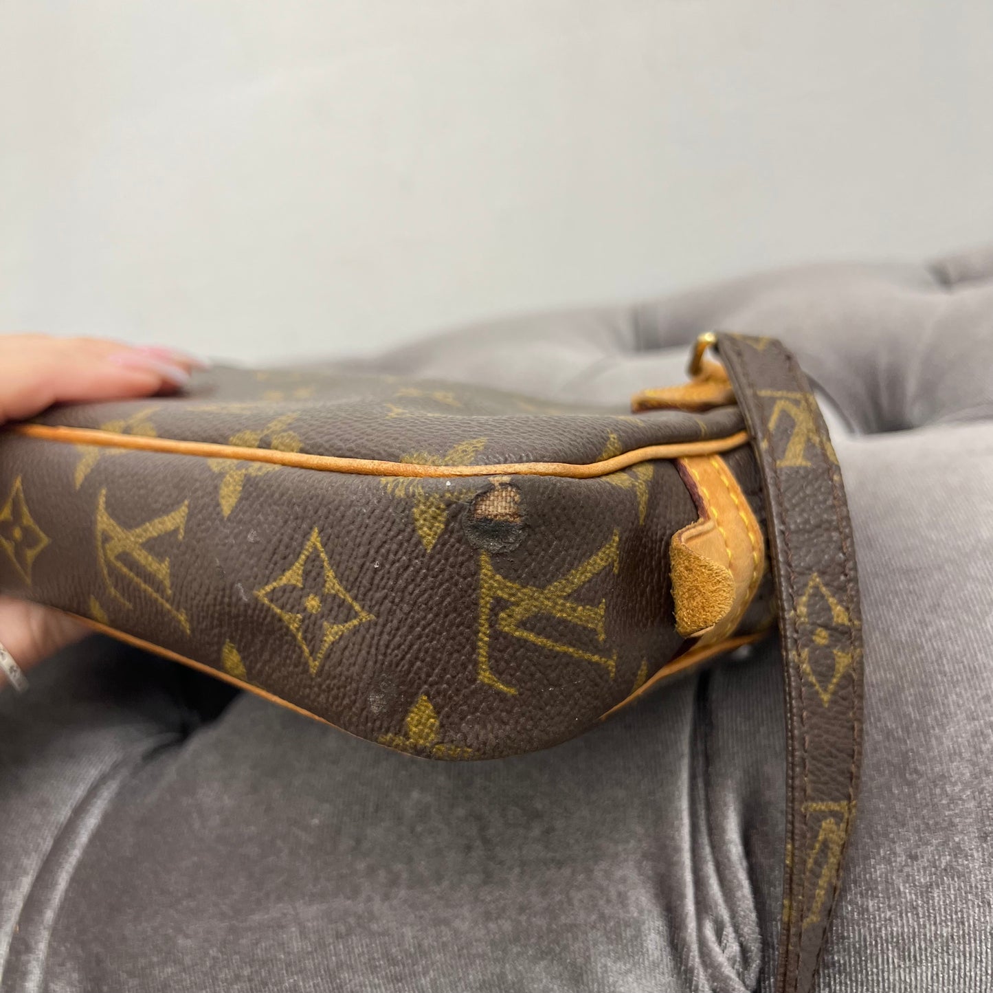 Louis Vuitton Pochette Marley Bandouliere