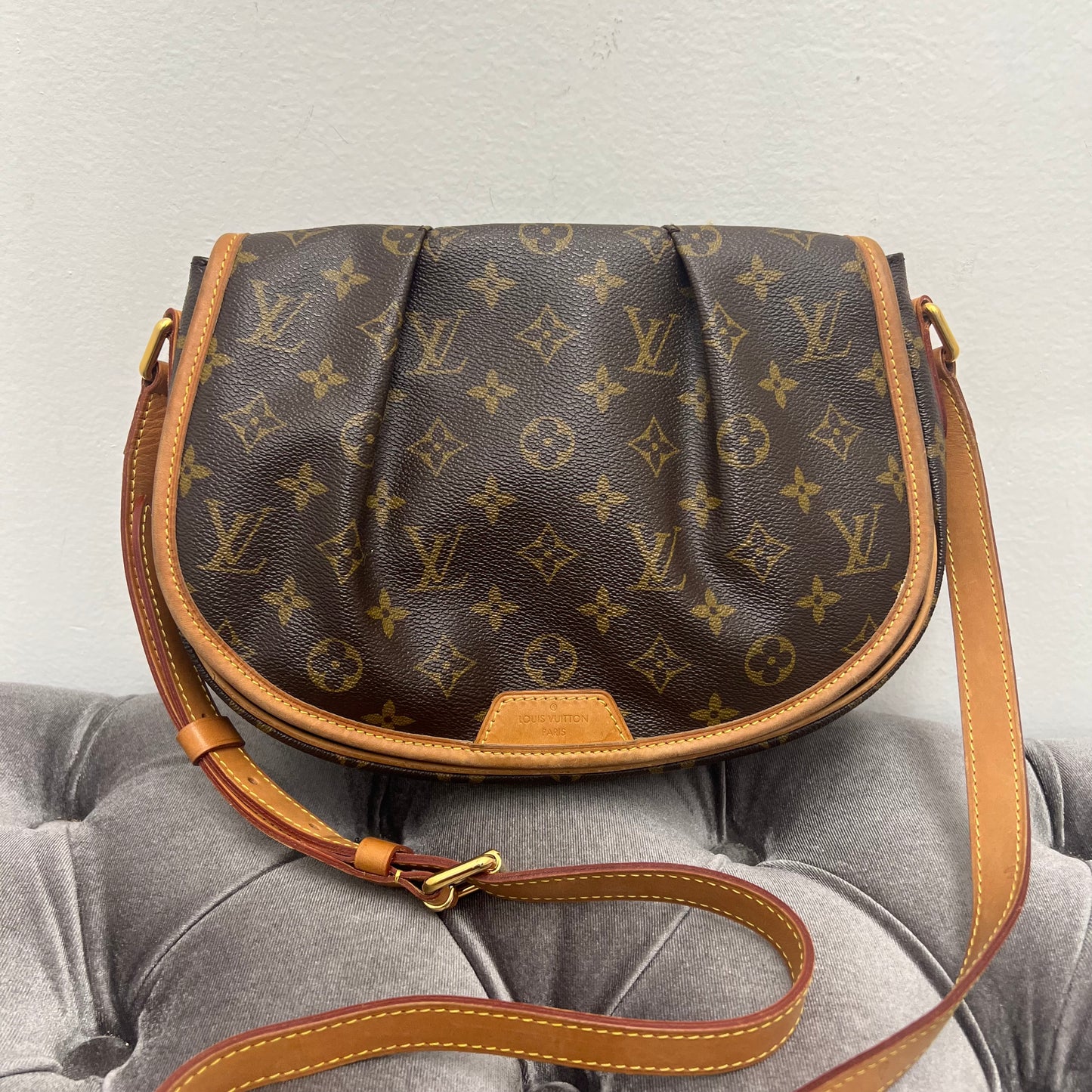 Louis Vuitton Menilmontant Monogram
