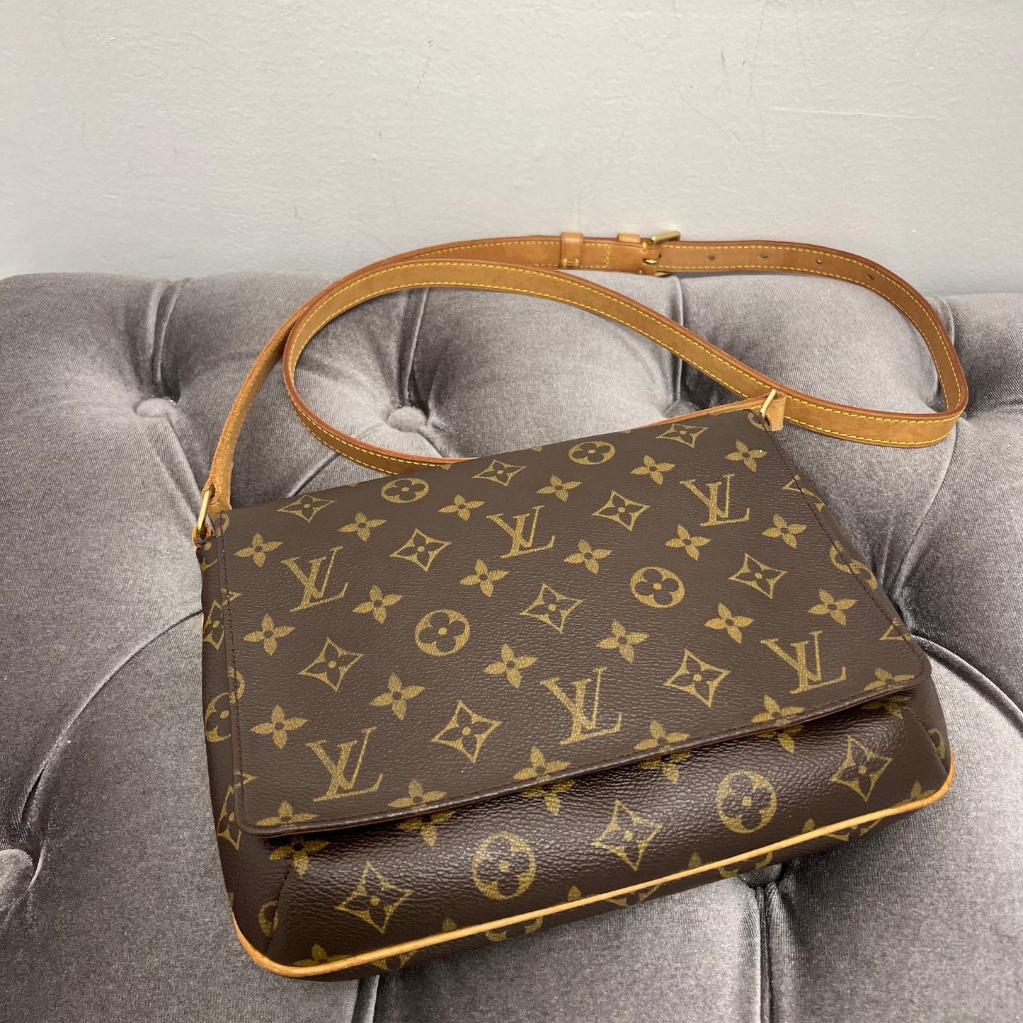Louis Vuitton Musette Tango Long Strap