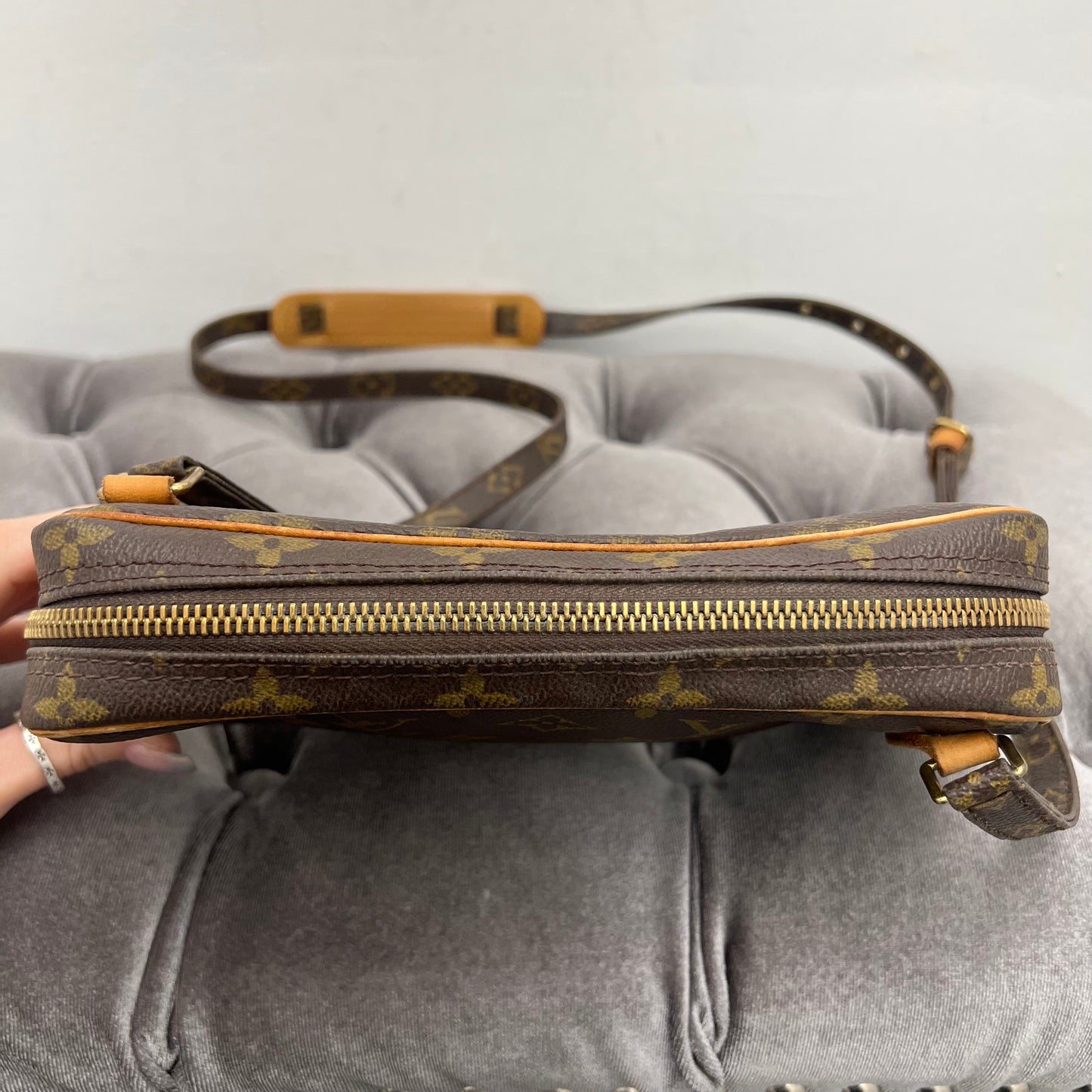 Louis Vuitton Pochette Marley Bandouliere
