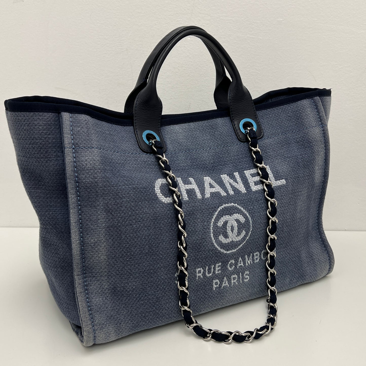Chanel Deauville Tote Denim Medium hi