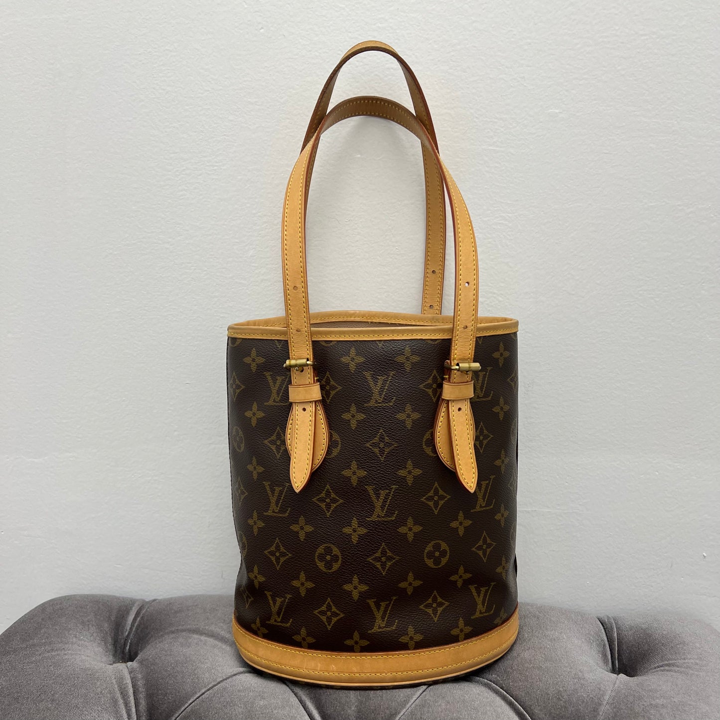 Louis Vuitton Petite Bucket Bag Monogram