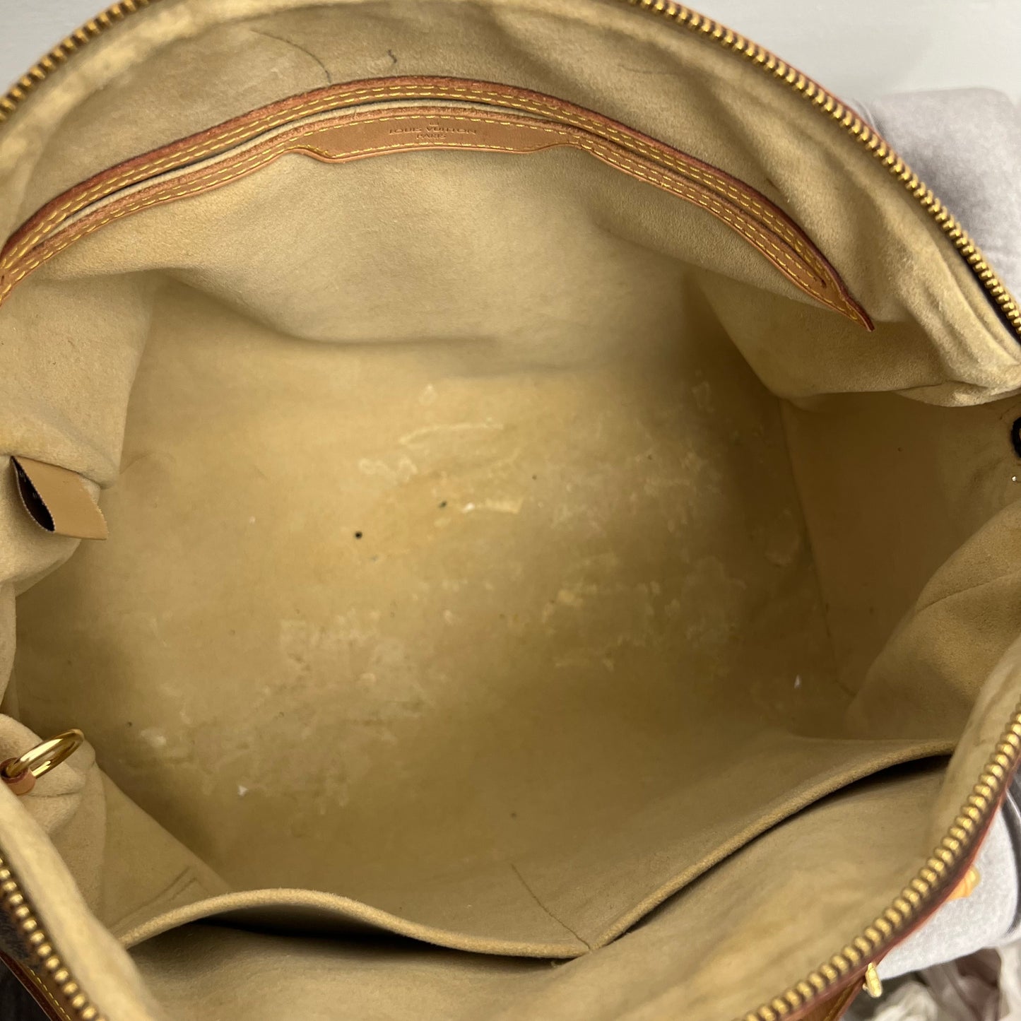 Louis Vuitton Monogram Retiro PM