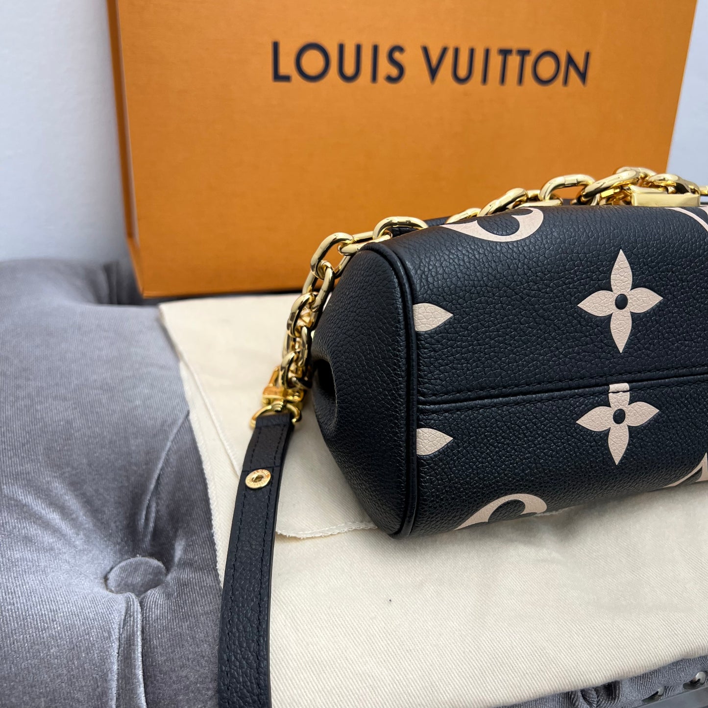 Louis Vuitton Favorite Monogram Empreinte Leather Black with Box & Dust Bag