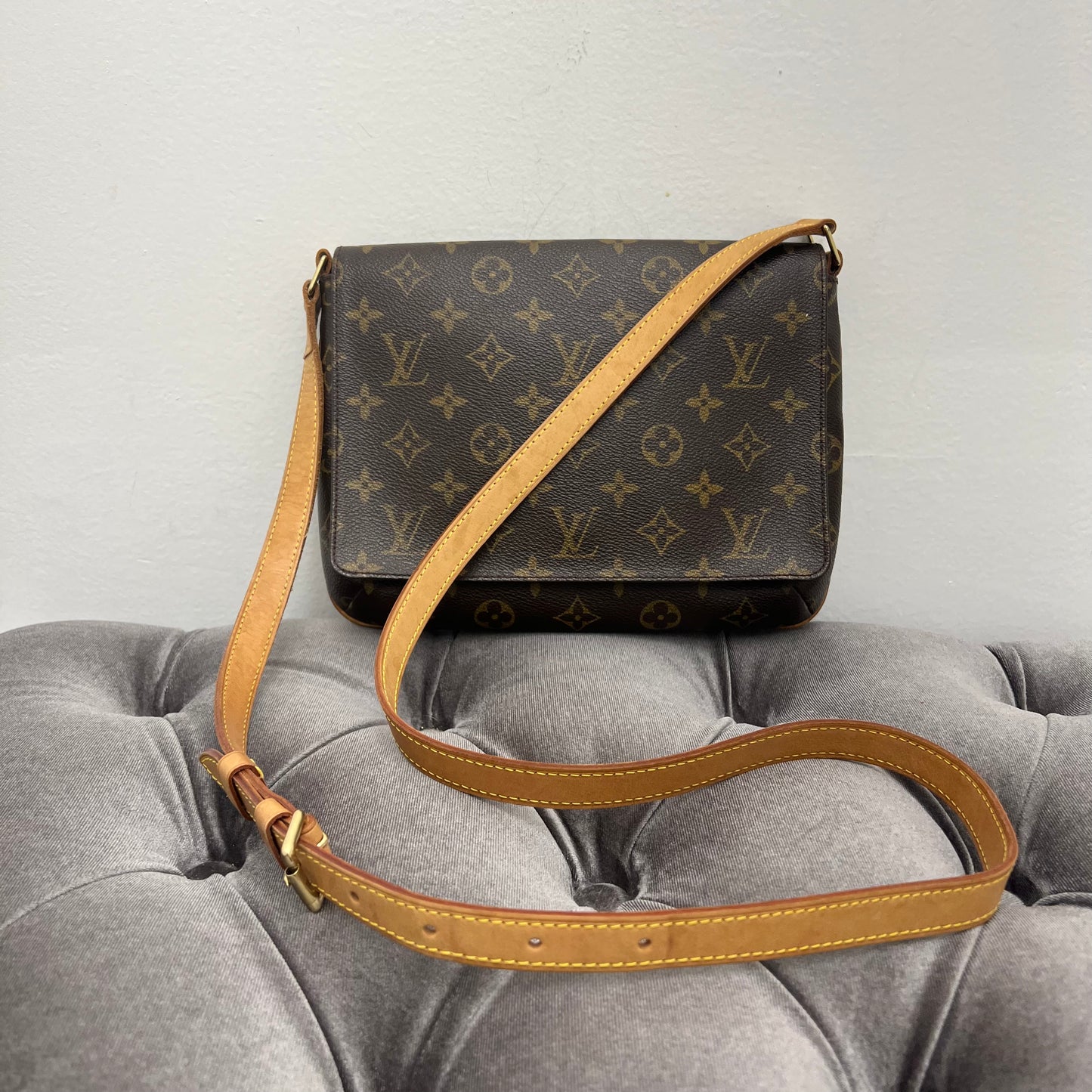 Louis Vuitton Musette Tango Long Strap