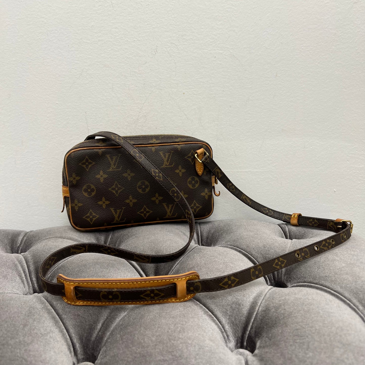 Louis Vuitton Pochette Marley Bandouliere