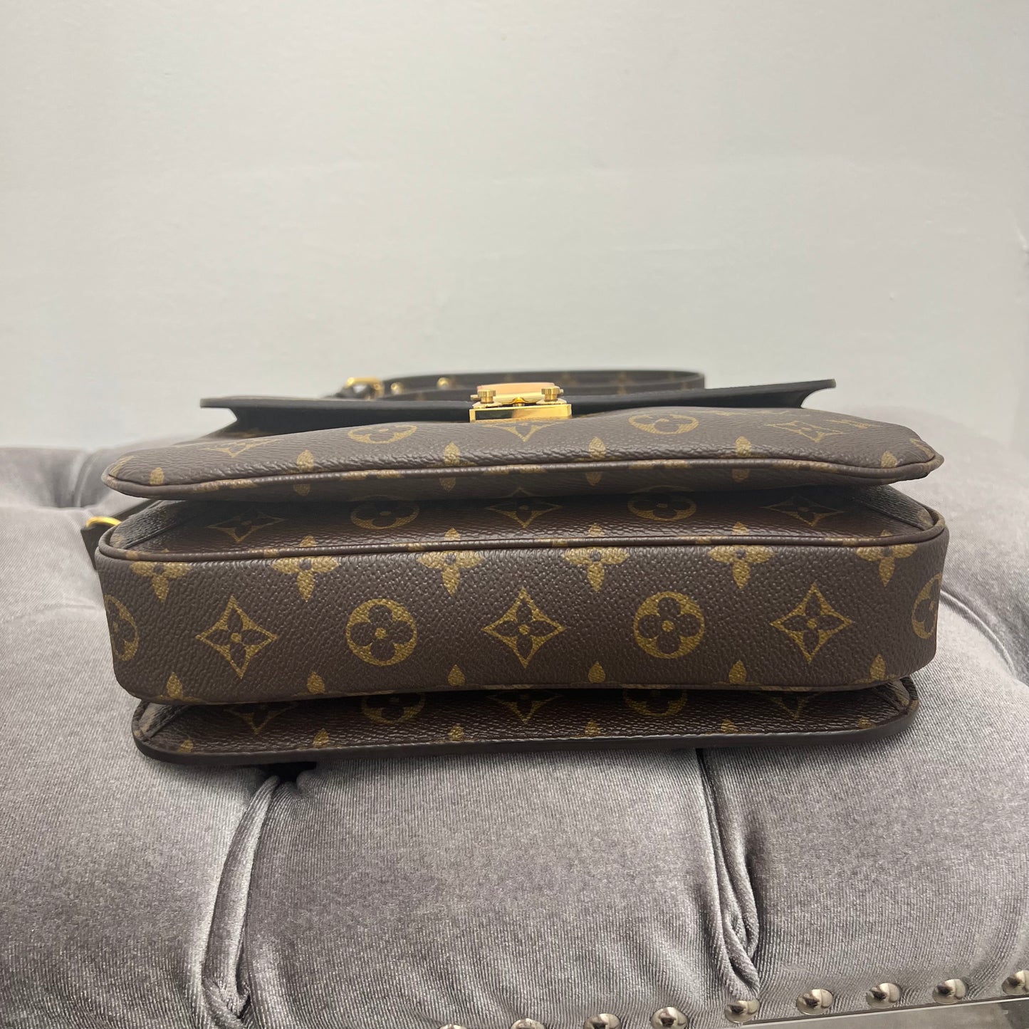 Louis Vuitton Pochette Métis Monogram