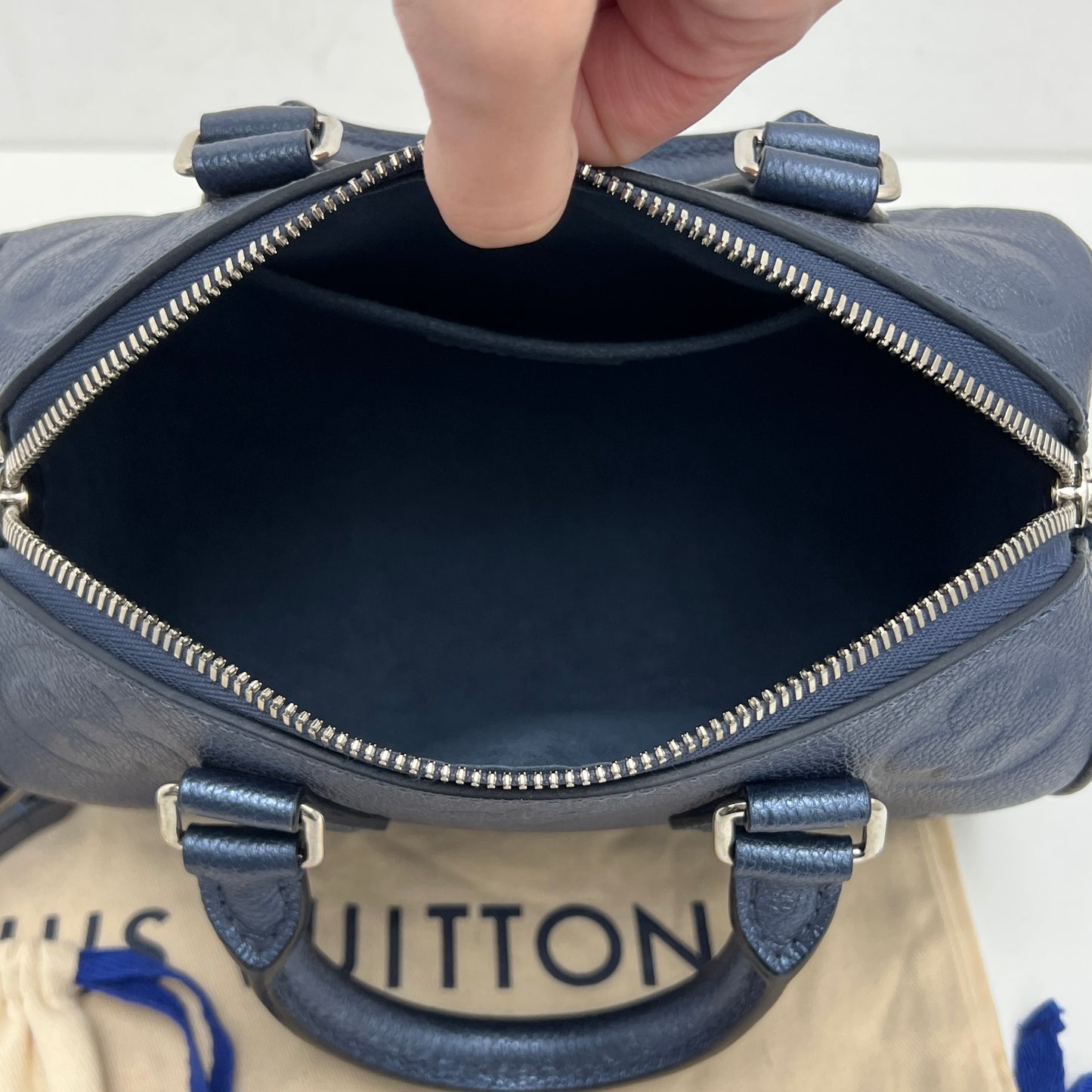 Louis Vuitton Metallic Empreinte Monogram Giant Speedy Bandouliere 20 Navy Nacre