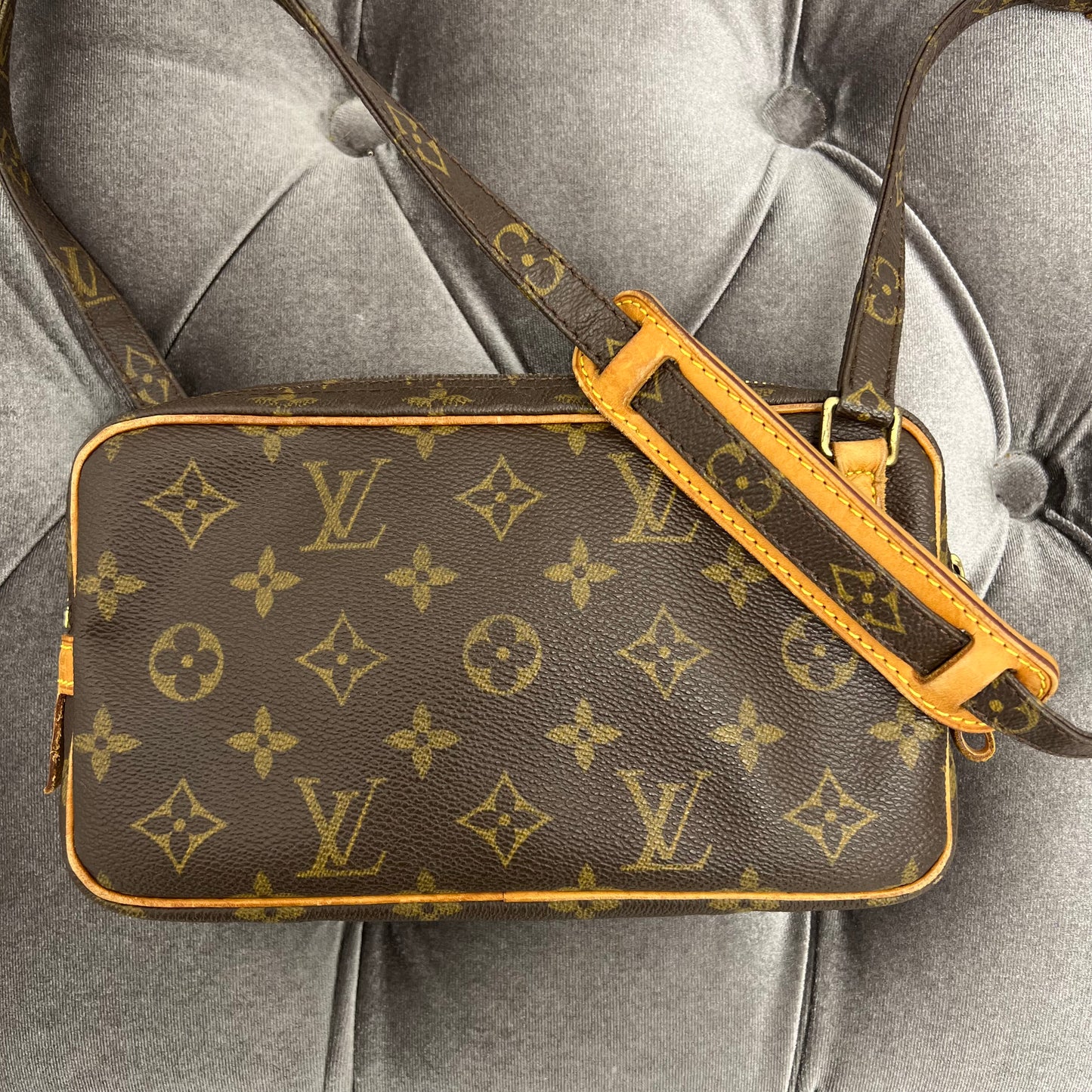 Louis Vuitton Pochette Marley Bandouliere
