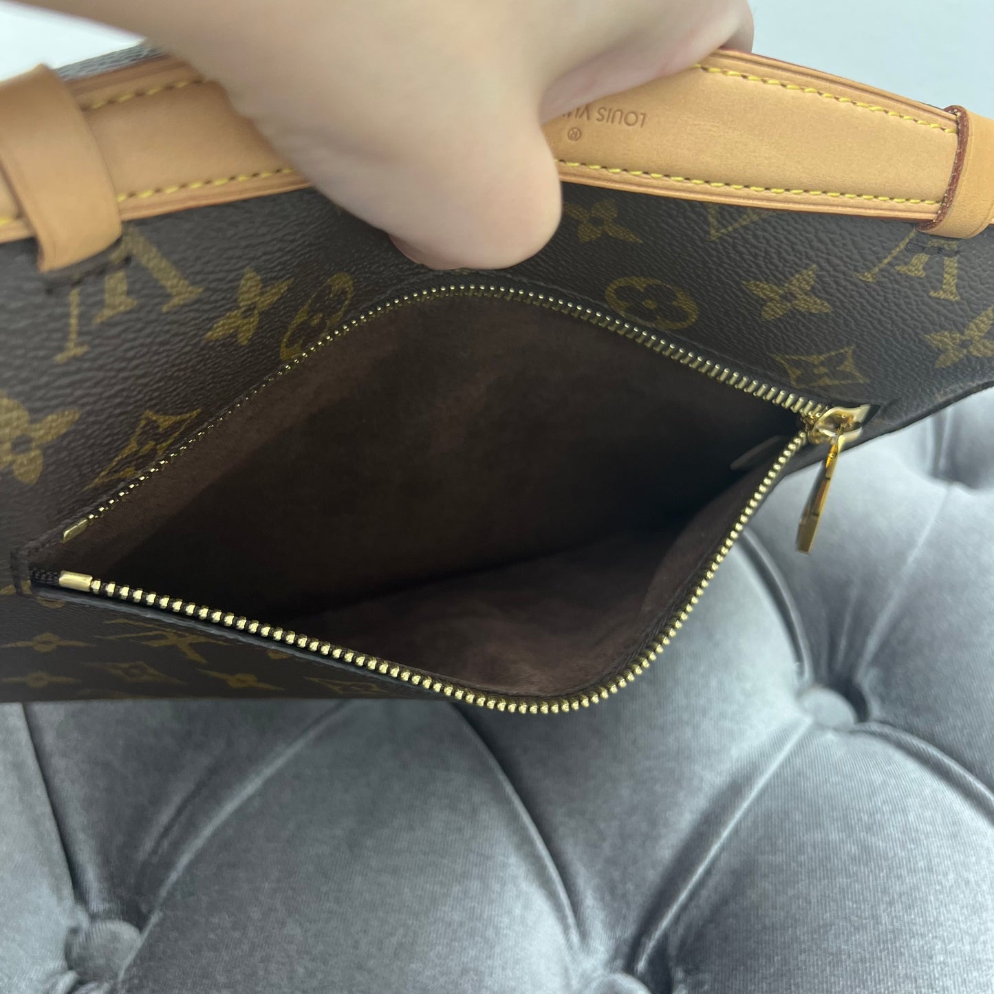 Louis Vuitton Pochette Métis Monogram