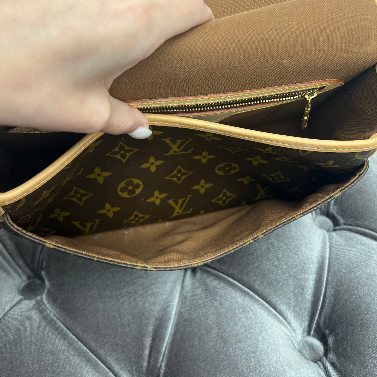 Louis Vuitton Solange Monogram