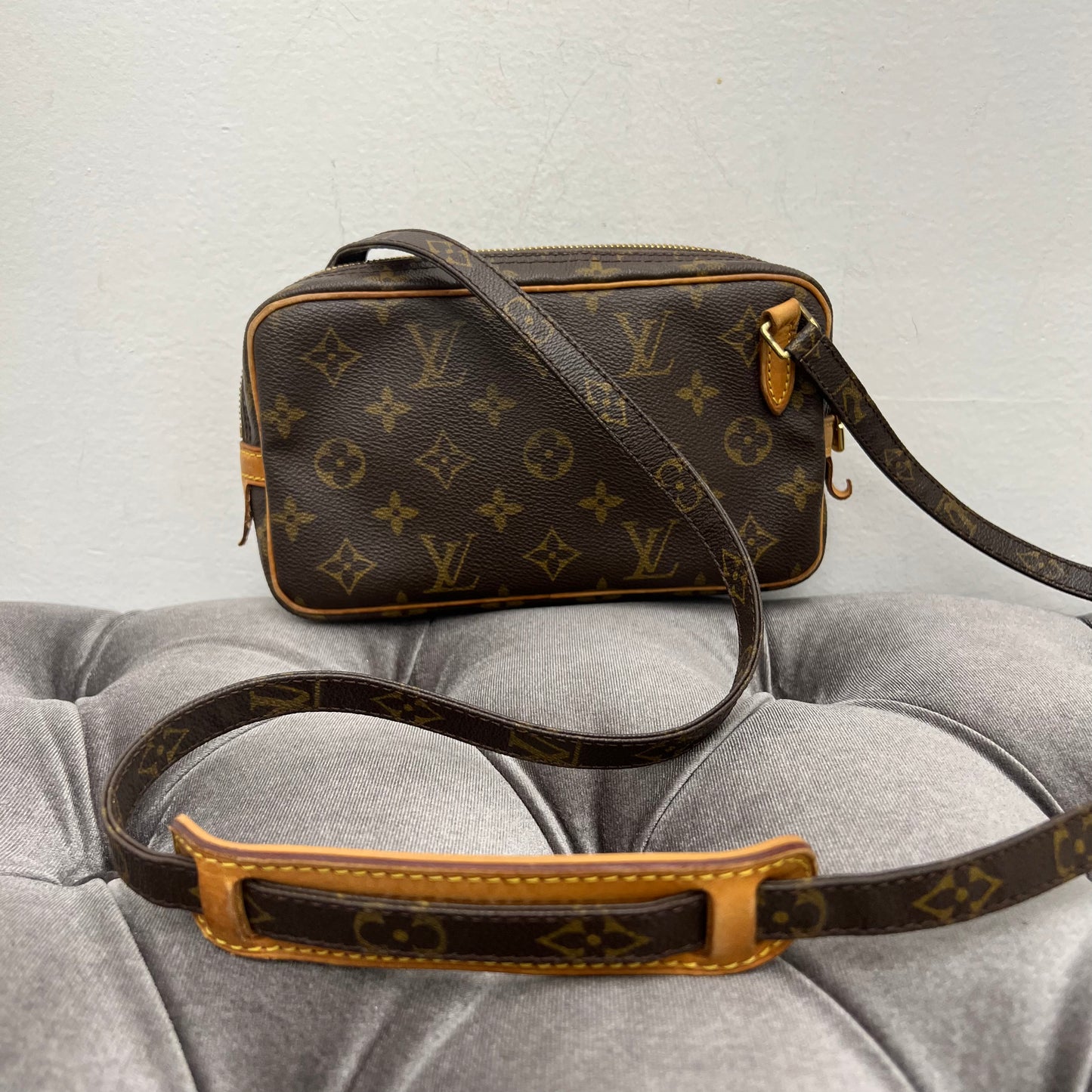 Louis Vuitton Pochette Marley Bandouliere