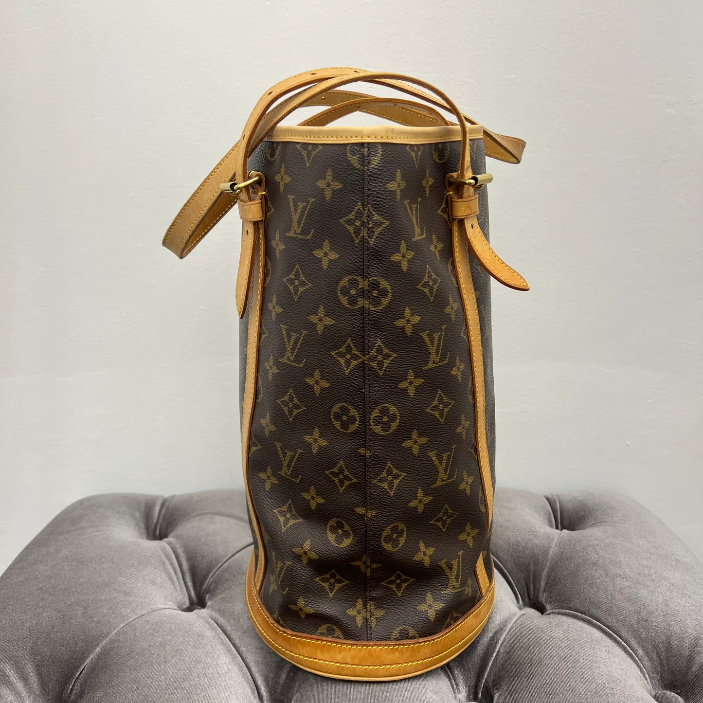 Louis Vuitton Bucket Bag Monogram
