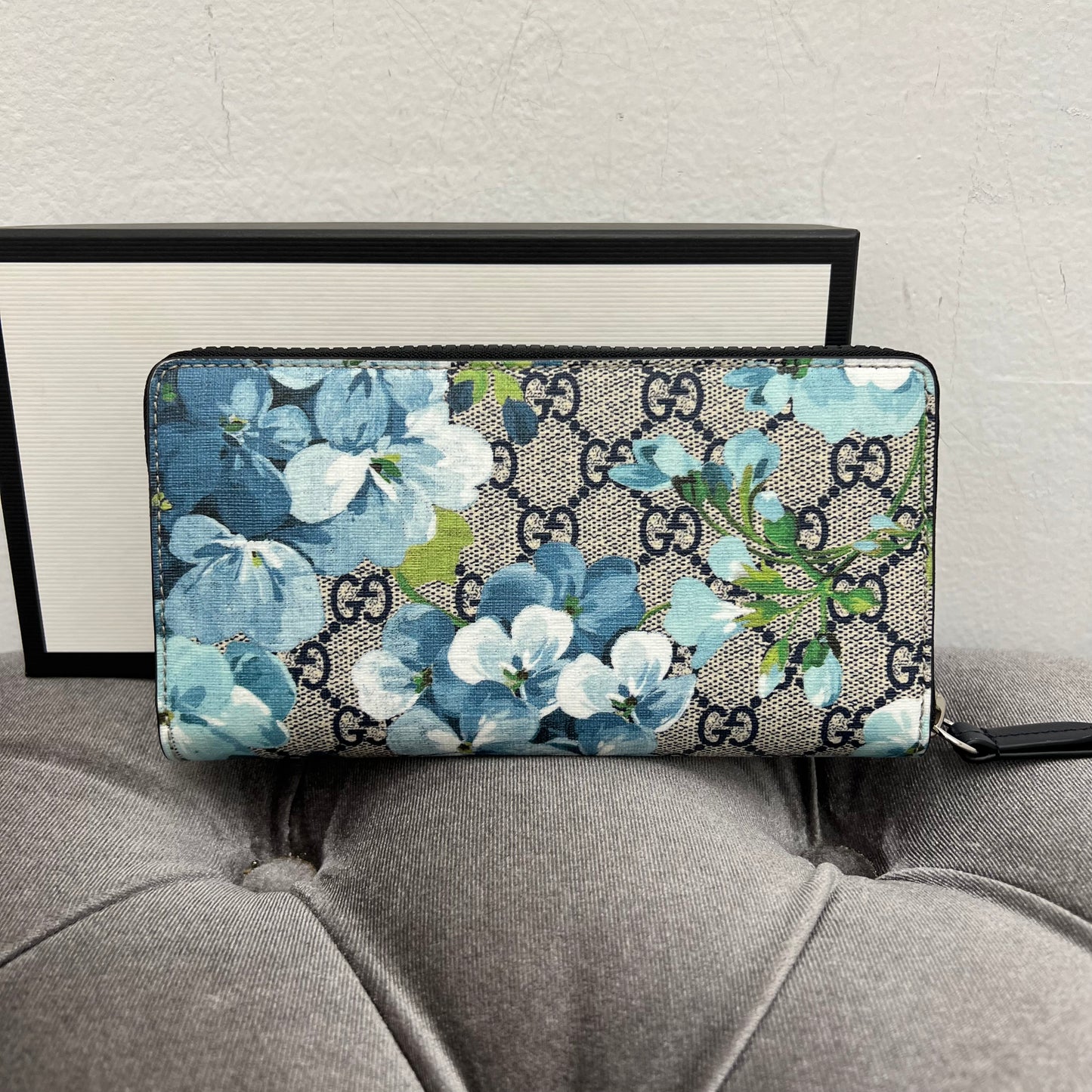 Gucci Blooms Zippy Wallet Blue