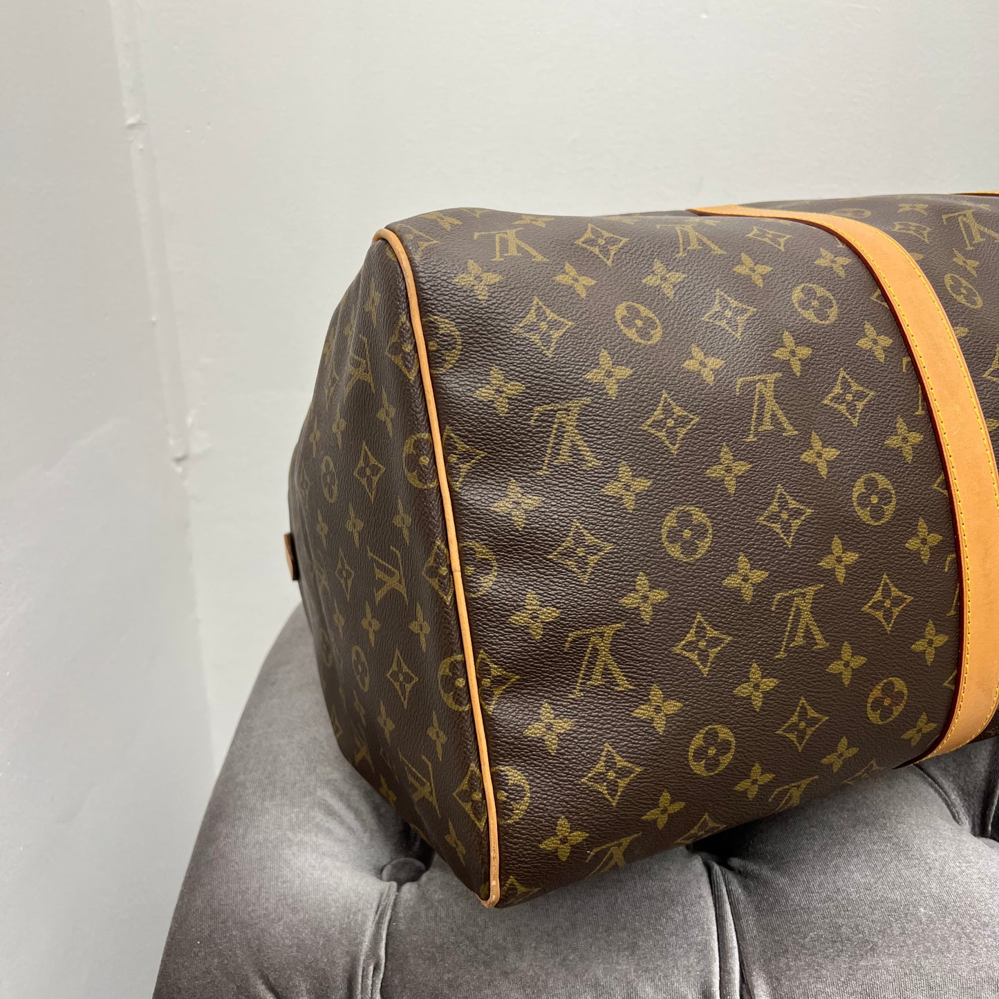 Louis Vuitton Monogram Keepall 55 Duffle Bag