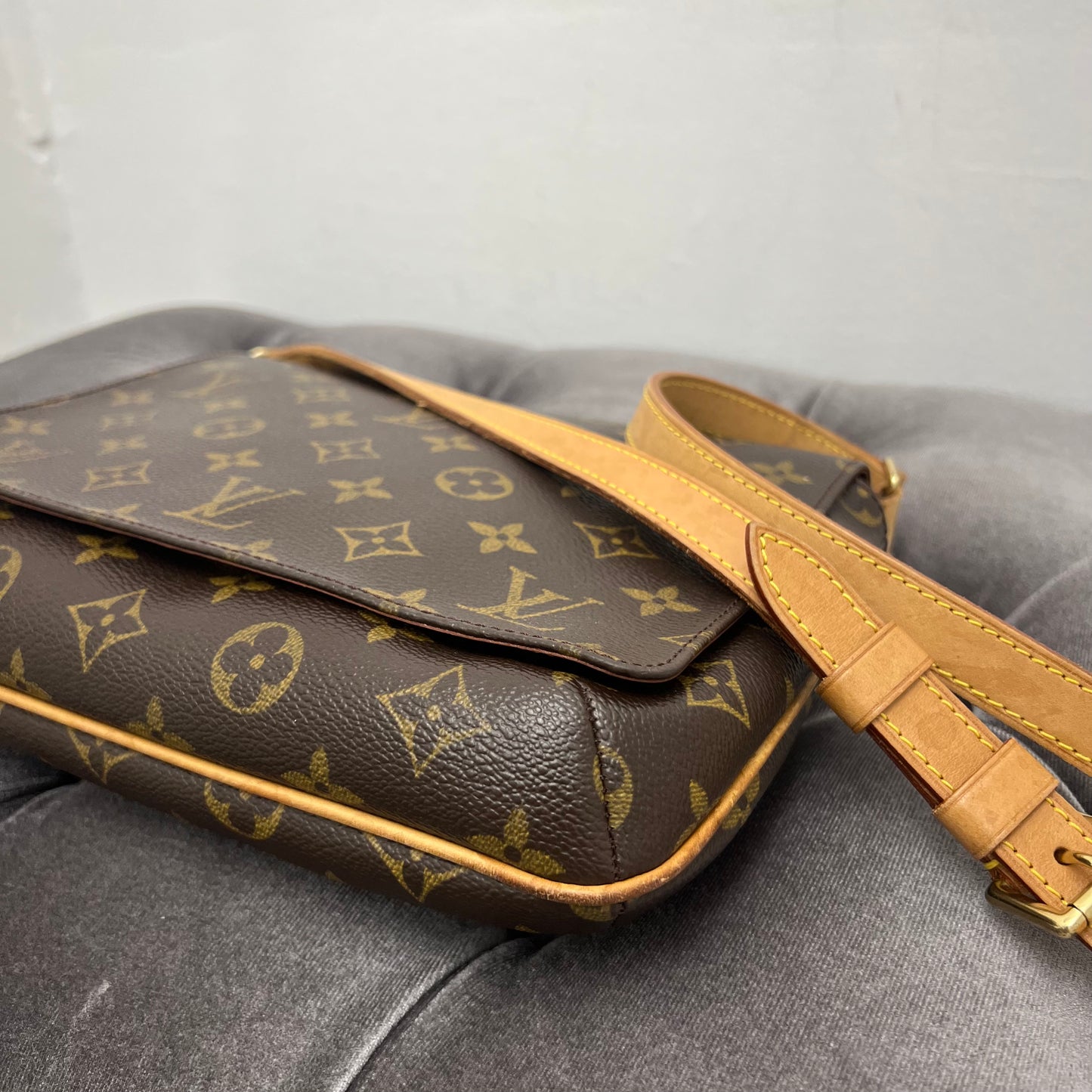 Louis Vuitton Musette Tango Long Strap