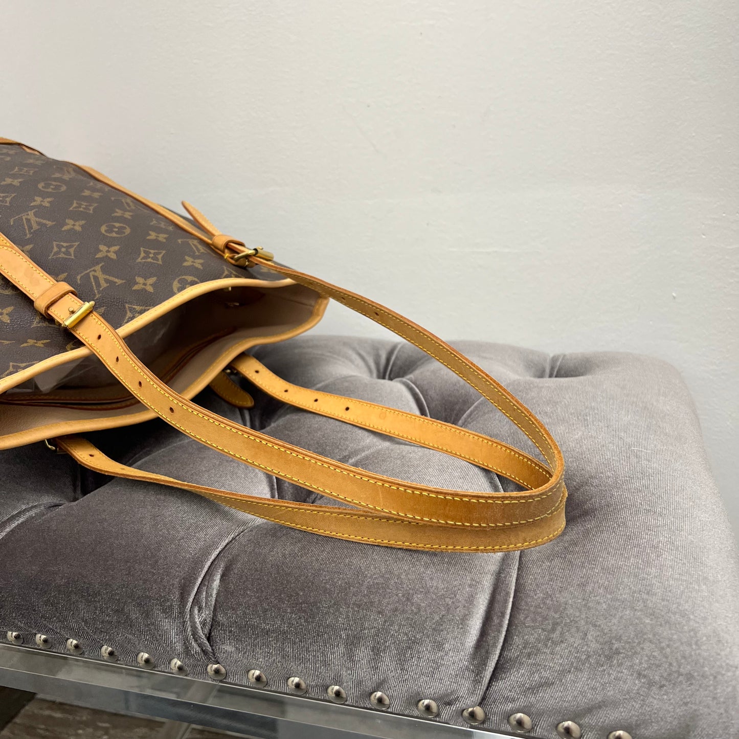Louis Vuitton Bucket Bag Monogram