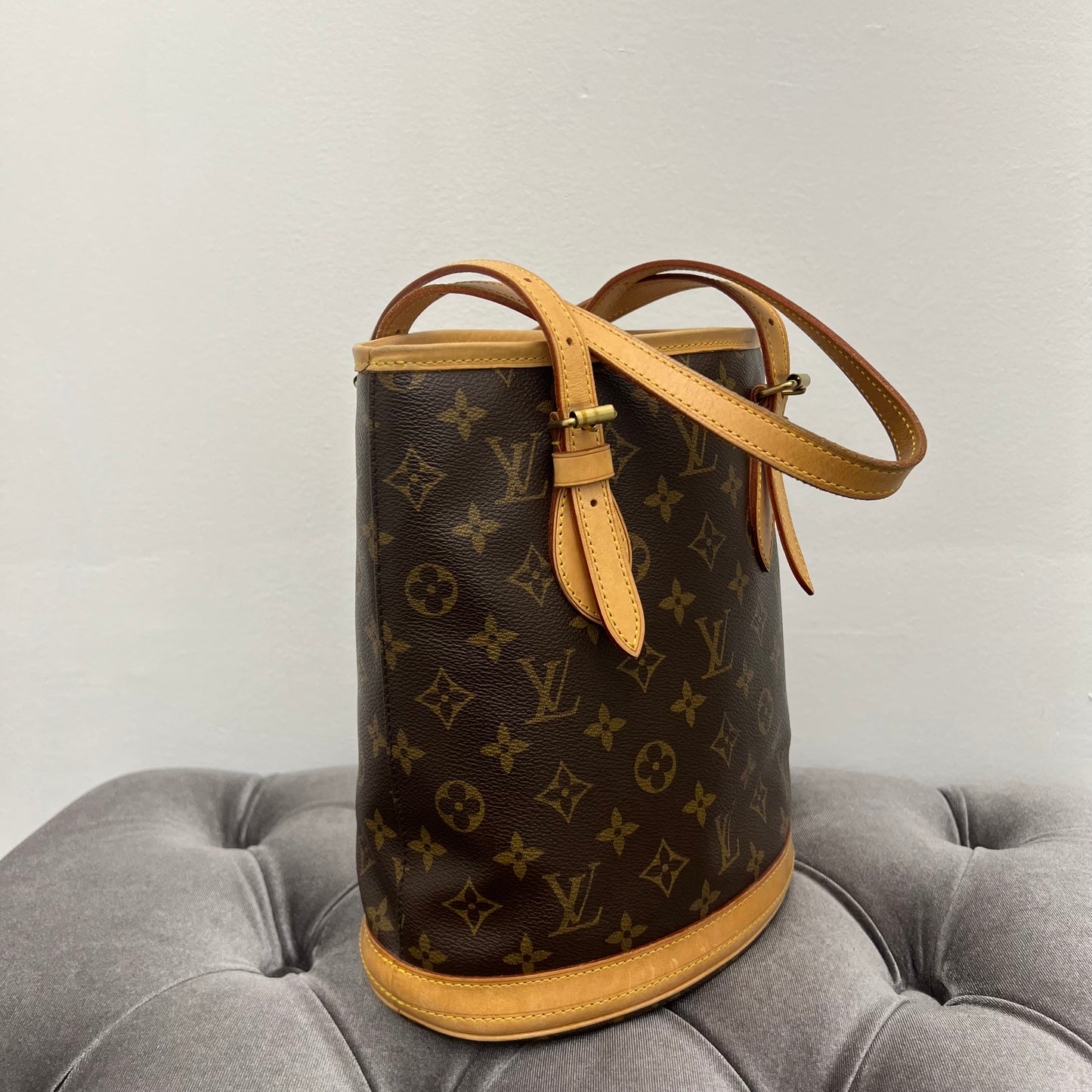 Louis Vuitton Petite Bucket Bag Monogram