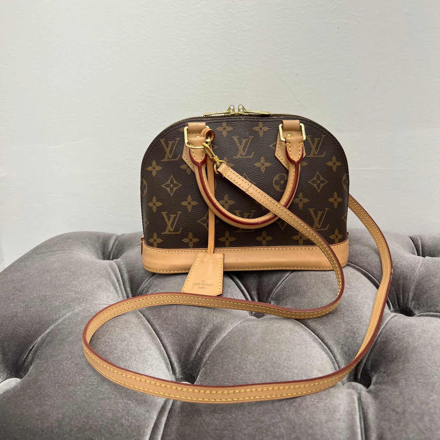 Louis Vuitton Alma BB Monogram