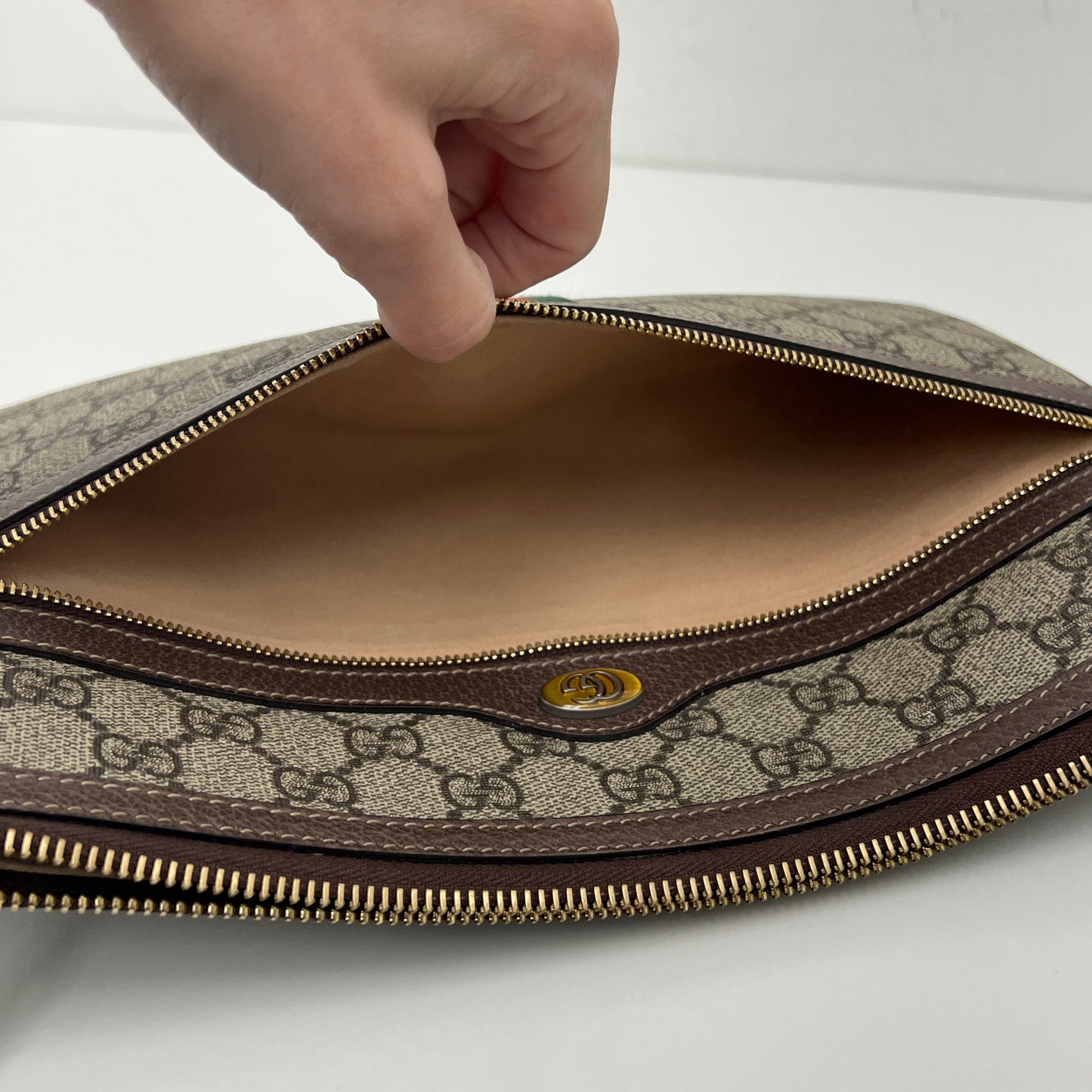 Gucci Zipper Pouch | Clutch