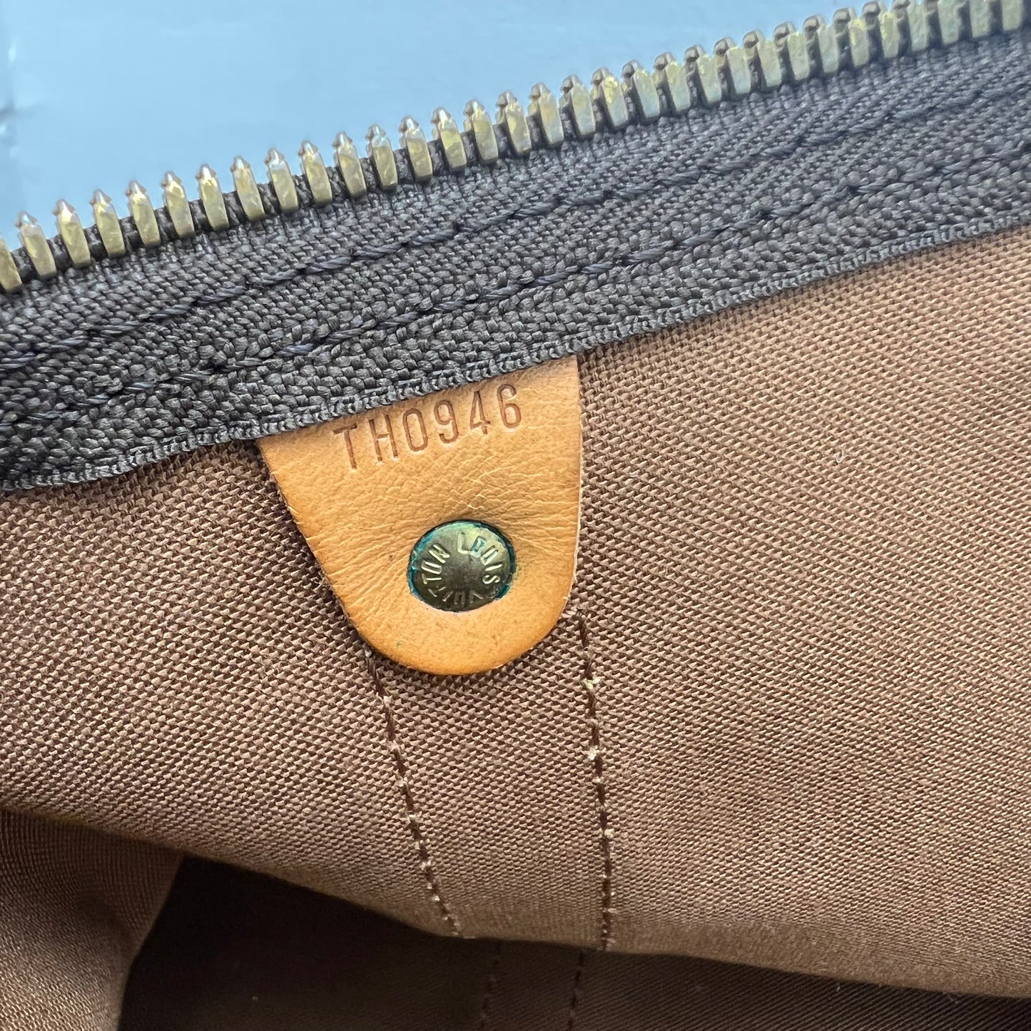 Louis Vuitton Keepall 55 Bandouliere Monogram Duffle Bag