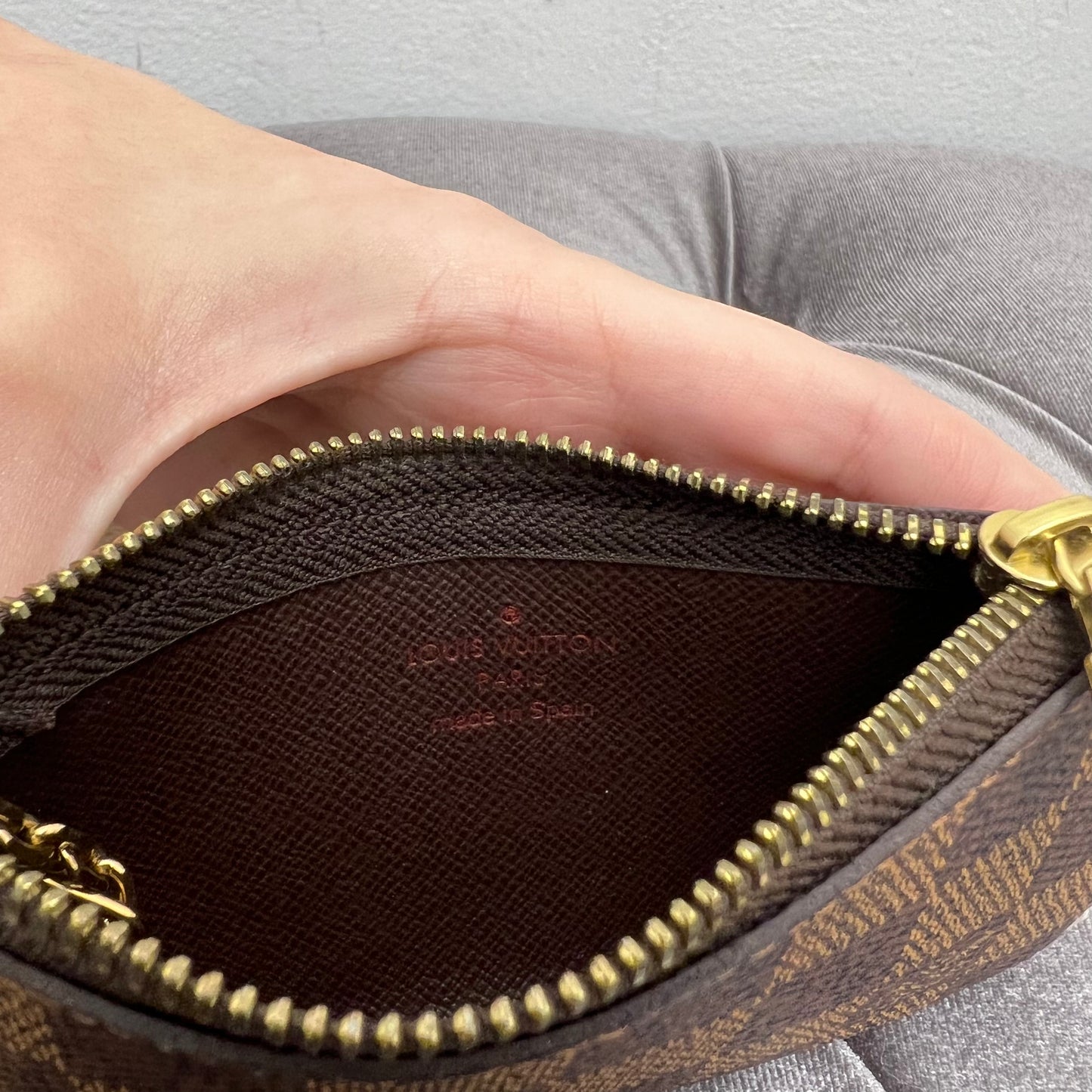 Louis Vuitton Damier Ebene Key Pouch