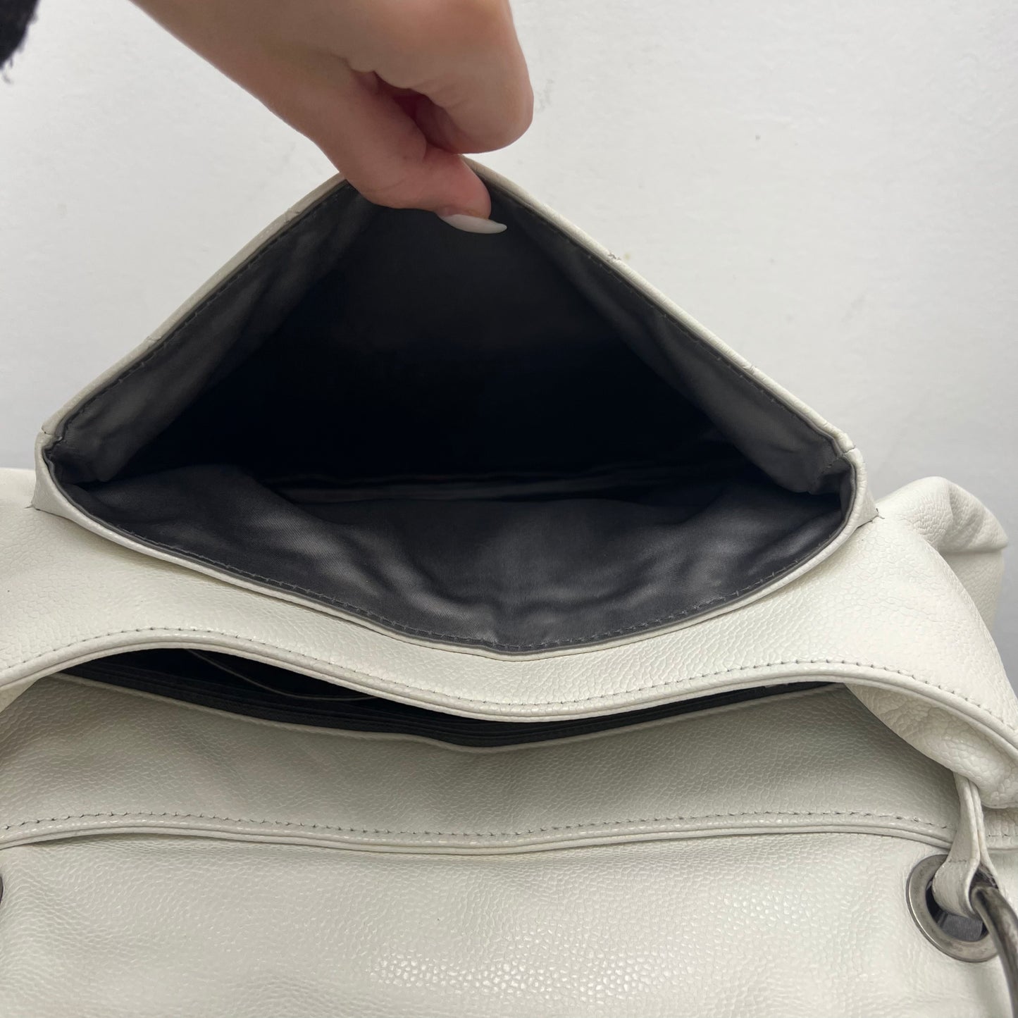Chanel Coco Rider Hobo Glazed Caviar