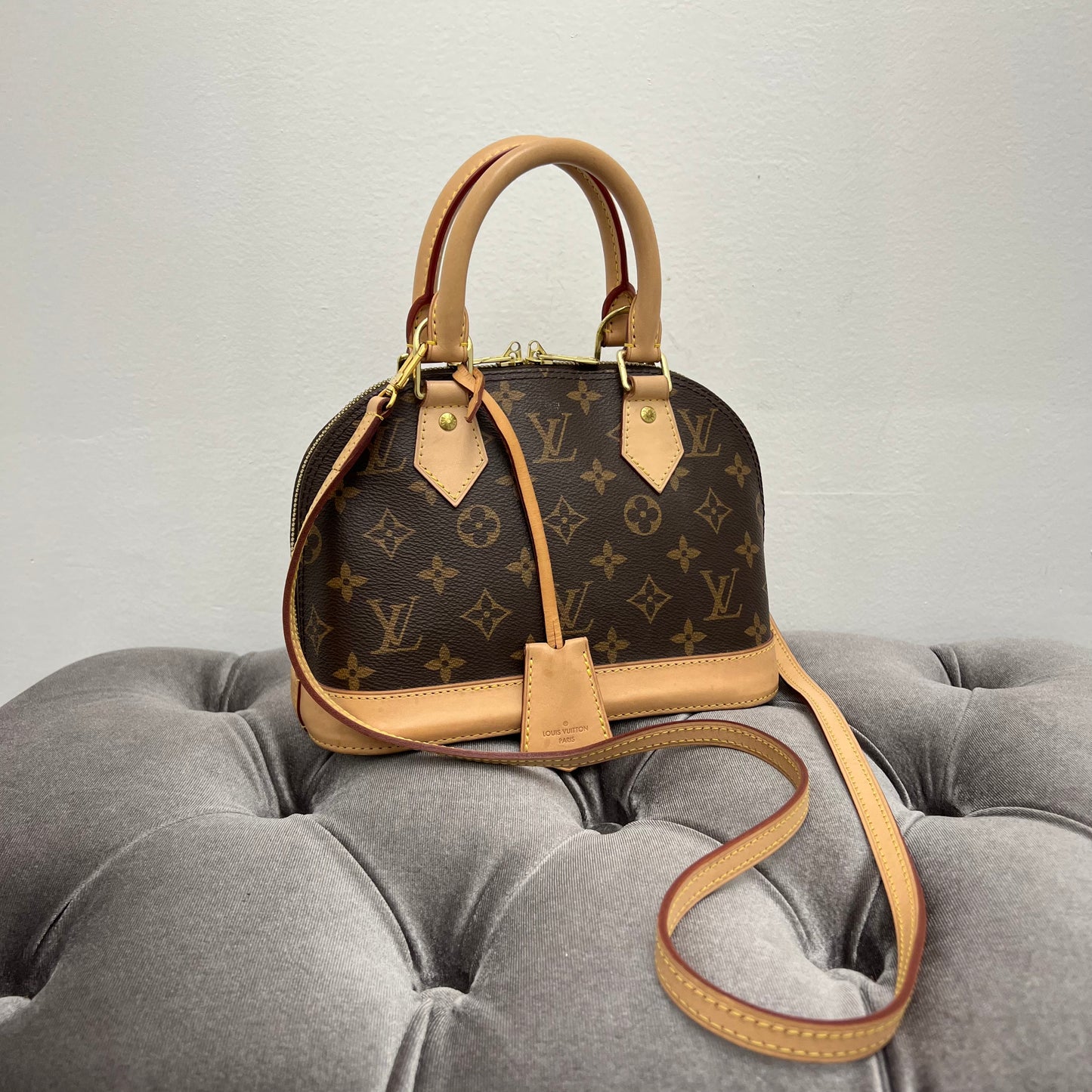 Louis Vuitton Alma BB Monogram