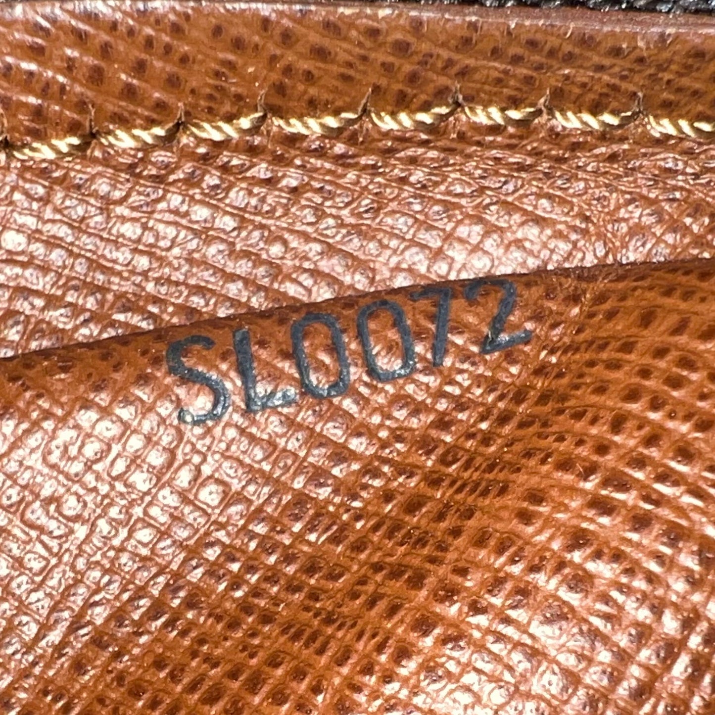 Louis Vuitton Pochette Marley Bandouliere