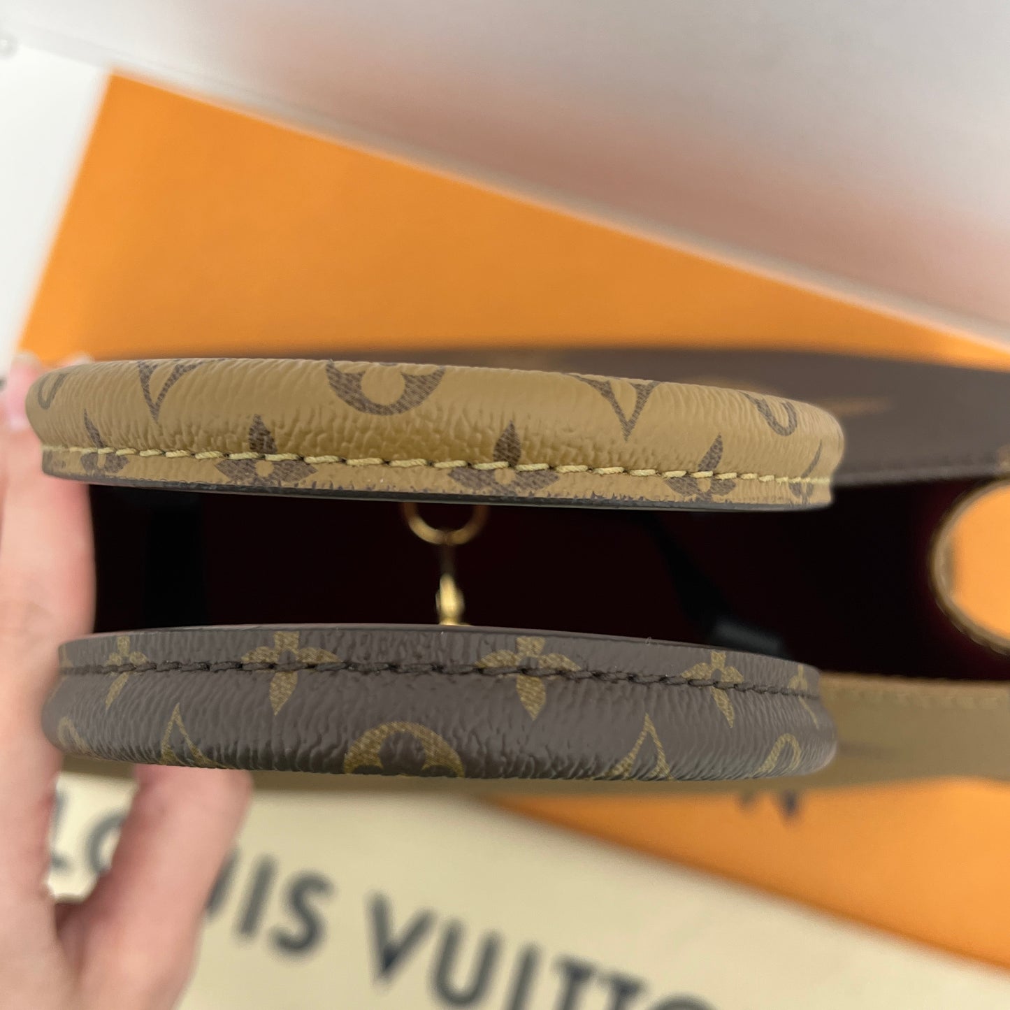 Louis Vuitton On the Go MM Monogram Reverse with Box & Dust Bag