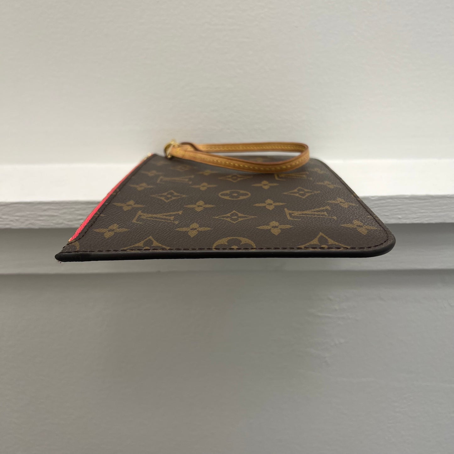 Louis Vuitton Neverfull Pouch Monogram, Pink