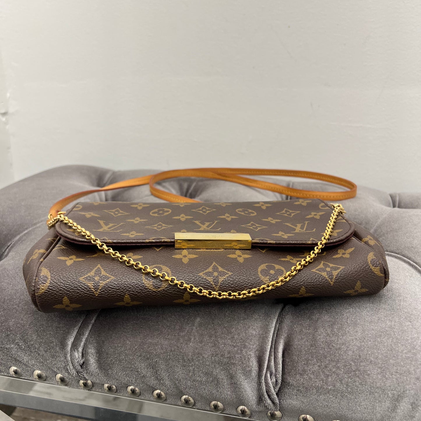 Louis Vuitton Monogram Favorite MM